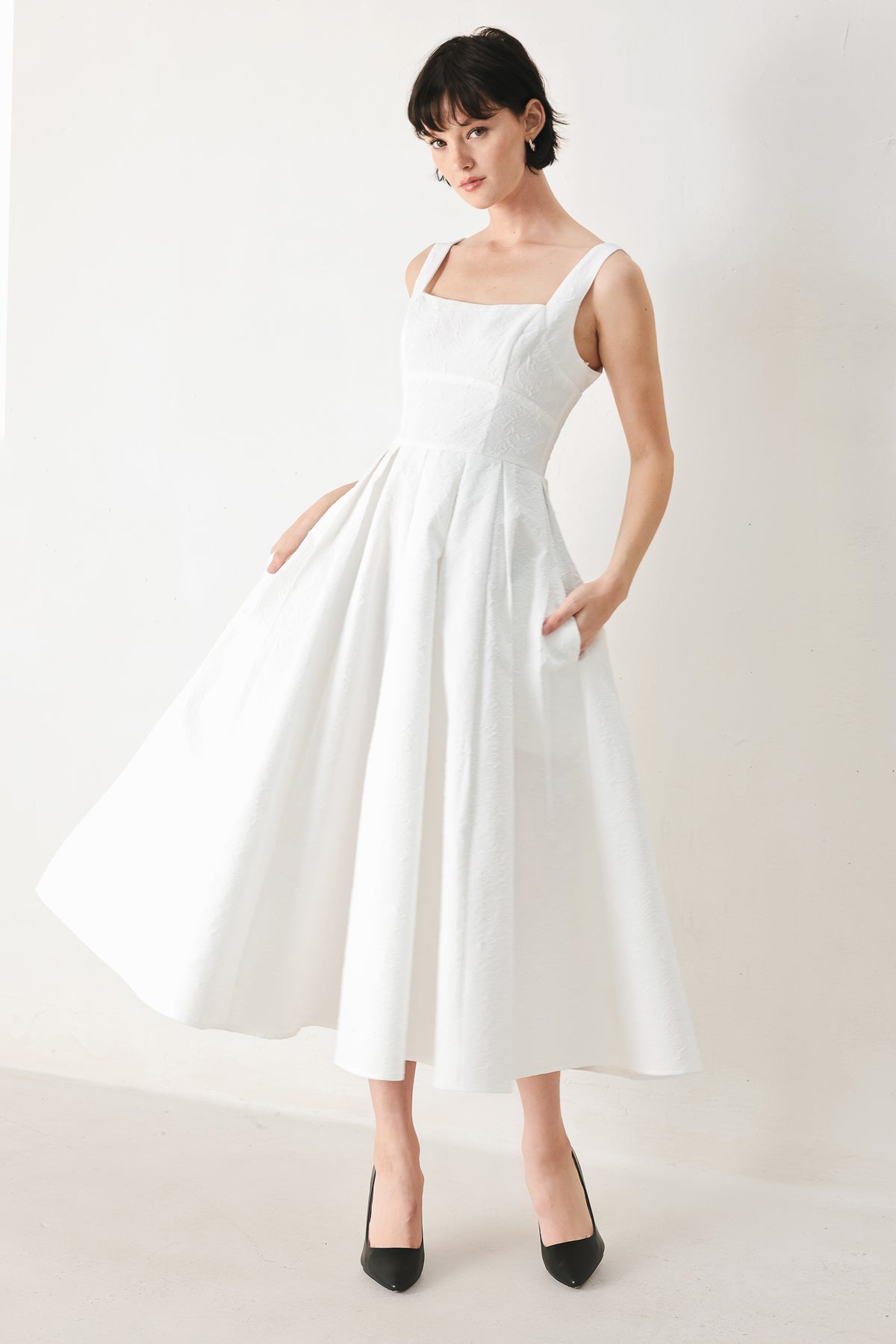 Square Tea-Length Lace Wedding Dress A-Line Flying Tomato FD1881
