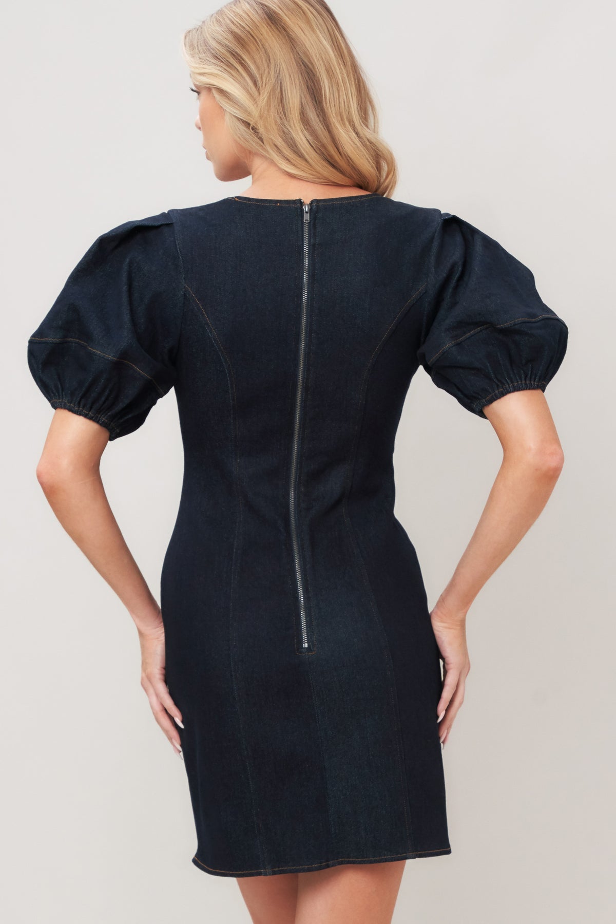 V-Neck Mini Jersey Cocktail Sheath Flying Tomato ID23862