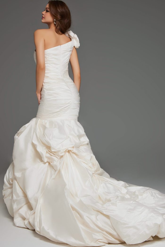 Wedding Dresses Mermaid Long Ruffle Wedding Dress Off-White