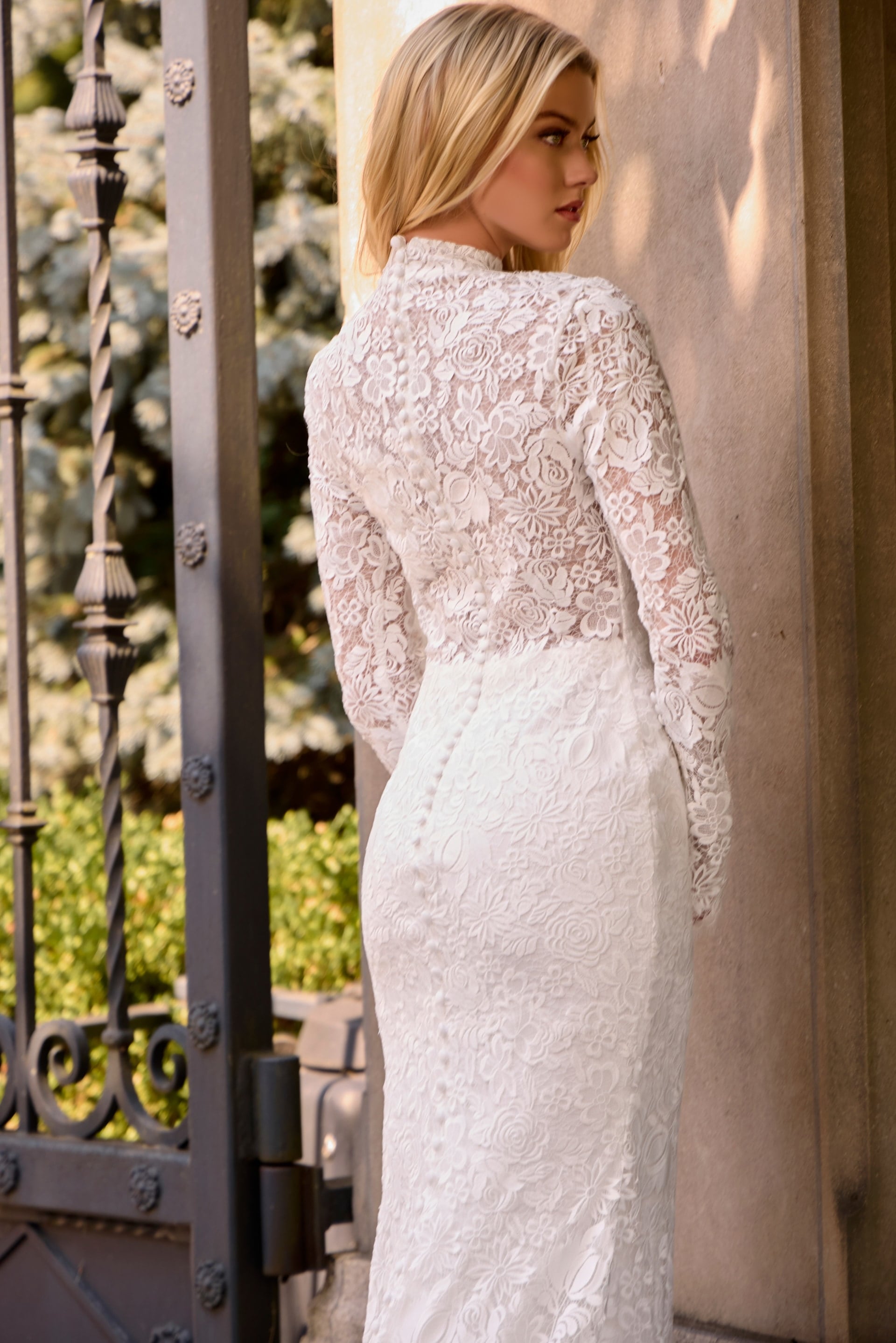 Crew/High-Neck Floor-Length Lace Wedding Mermaid/Trumpet Jovani JB45767