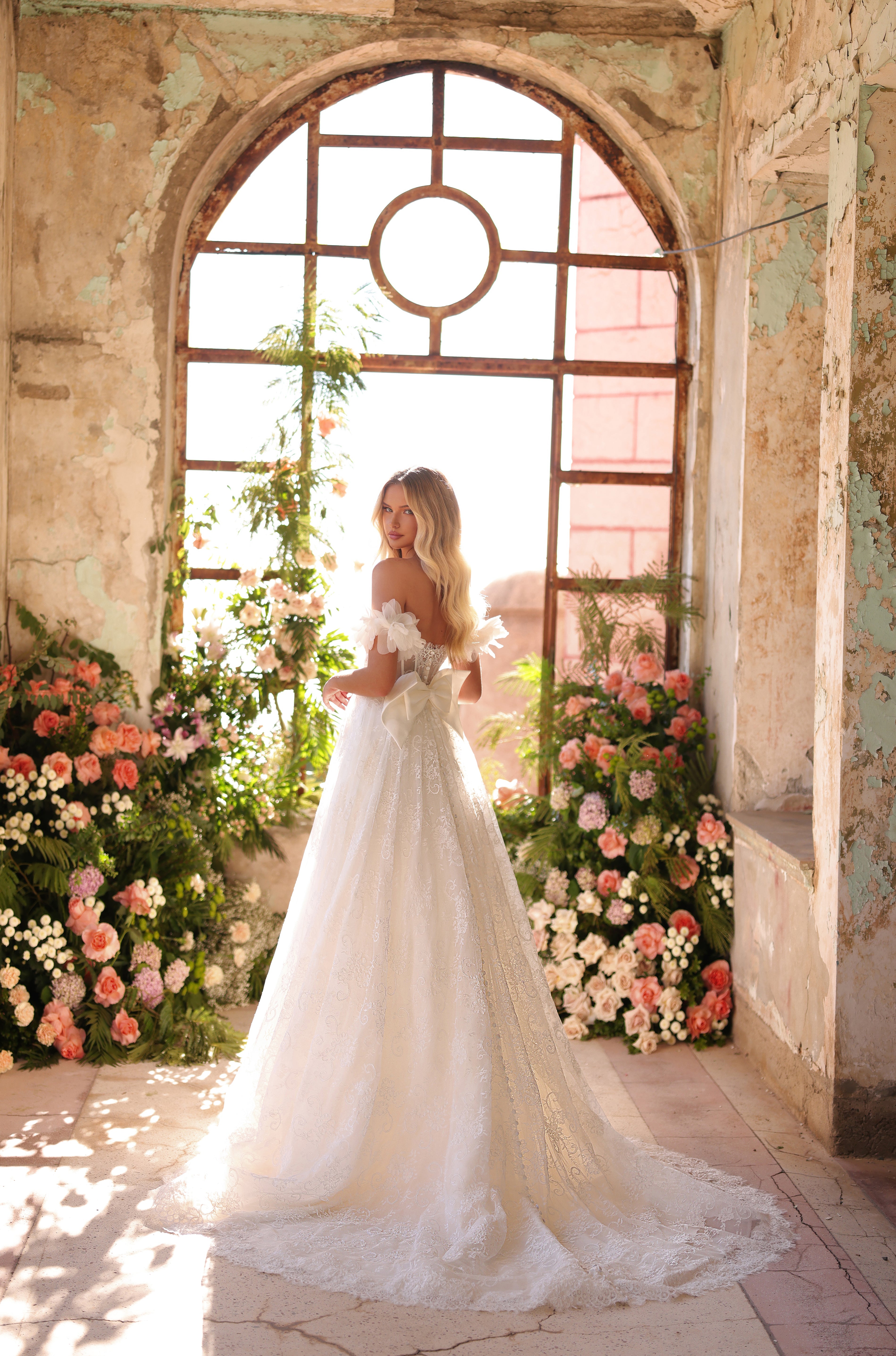 Wedding Dresses Long Ball Gown Lace Wedding Dress Amarra 44017 Ivory/Ivory