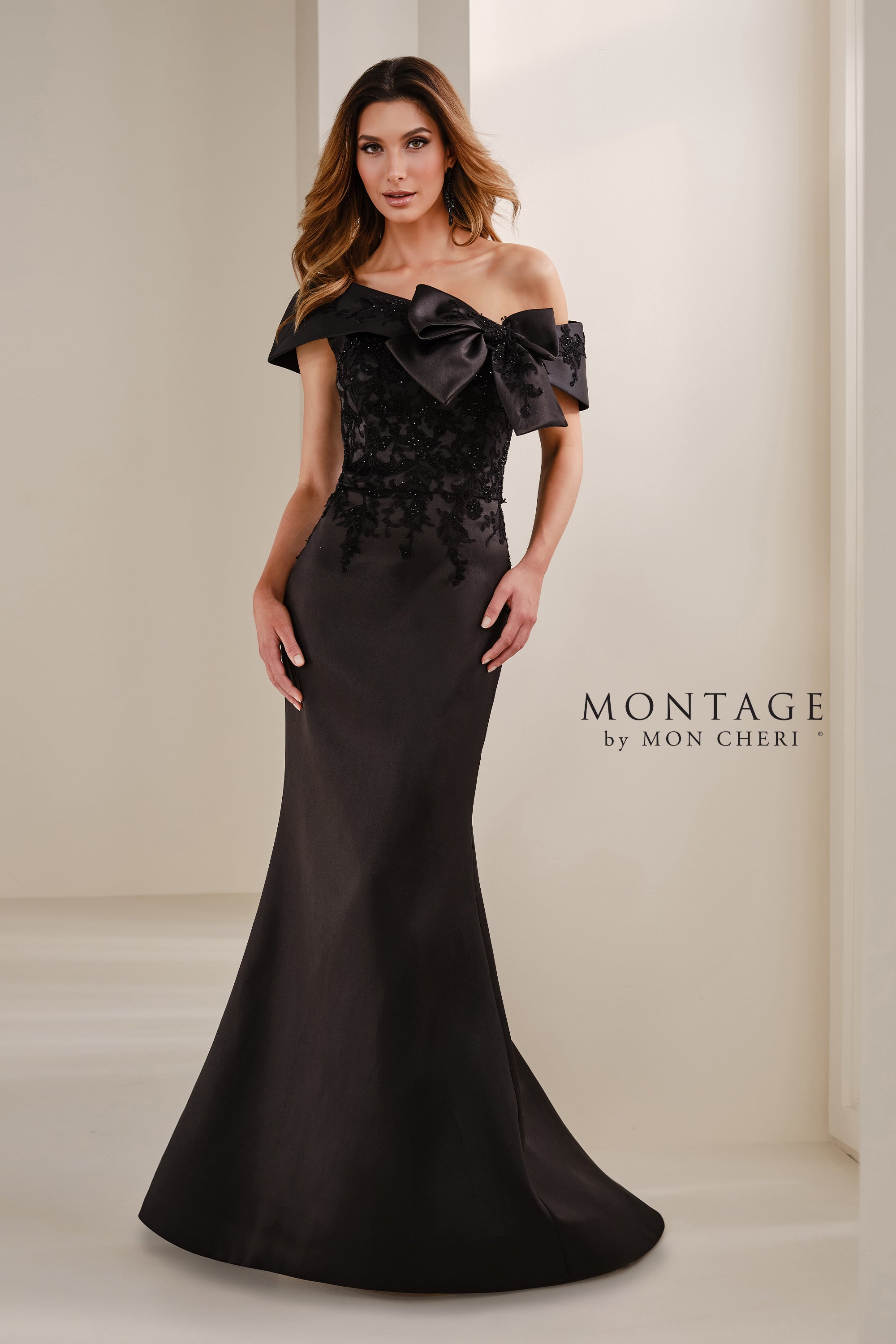 Formal Dresses Mermaid Long Formal Beaded Applique Evening Dress Black