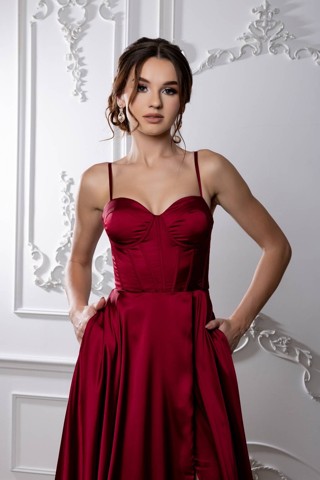 Sweetheart Floor-Length Satin Formal A-Line May Queen 2188