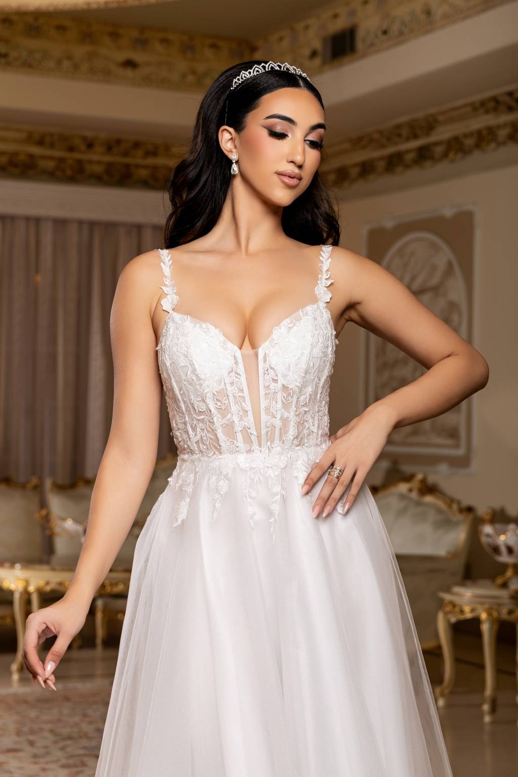 V-Neck Floor-Length Tulle Prom A-Line May Queen MQ2212