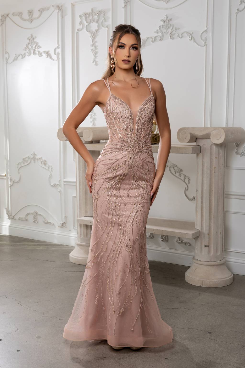 V-Neck Floor-Length Tulle Prom Sheath Column May Queen RQ8222