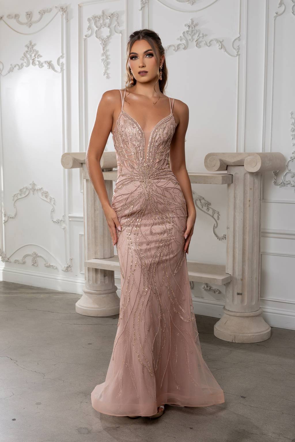 V-Neck Floor-Length Tulle Prom Sheath Column May Queen RQ8222