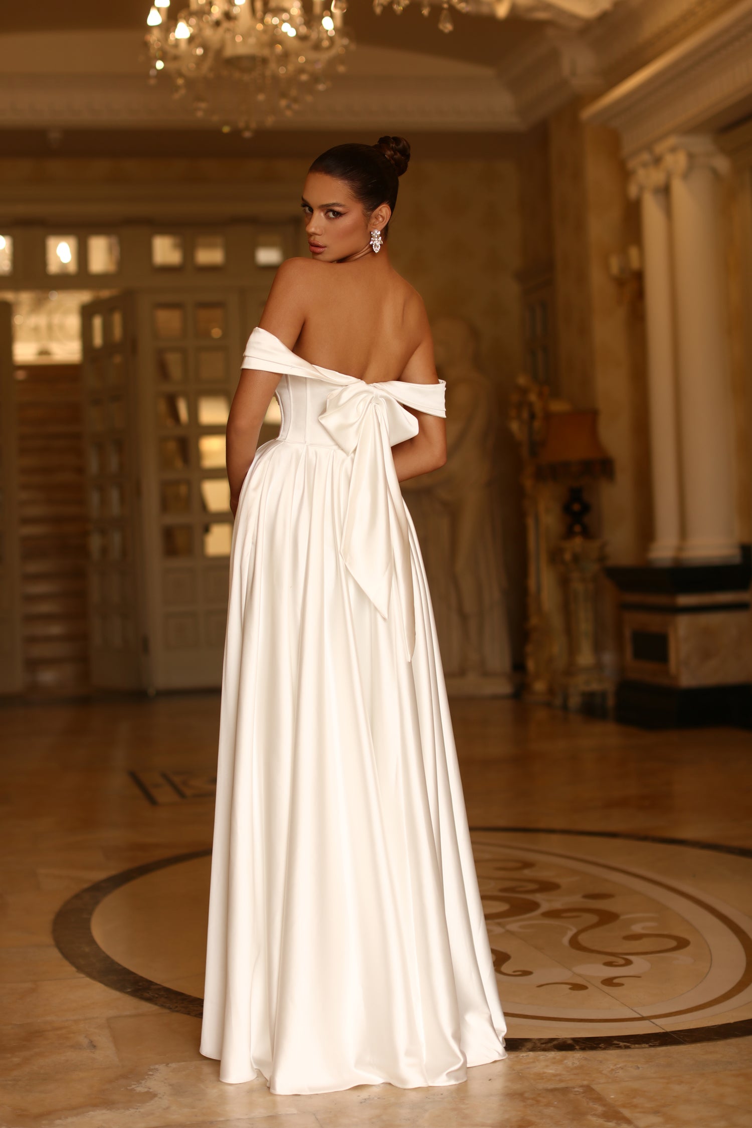 Wedding Dresses Long Pleated Satin Wedding Dress Off White