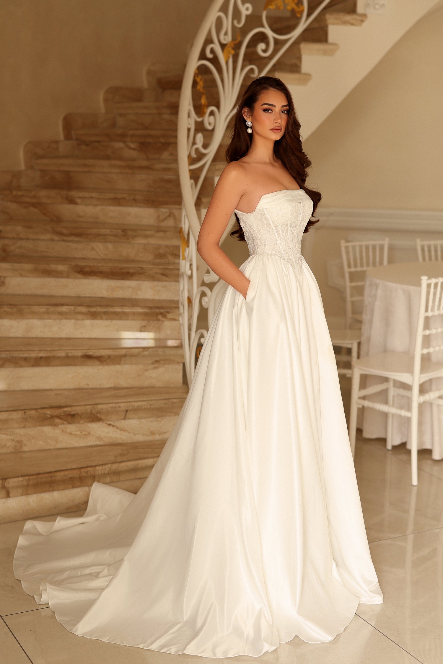 Strapless Straight Neck Floor-Length Satin Wedding Dress A-Line Tina Holly TE711