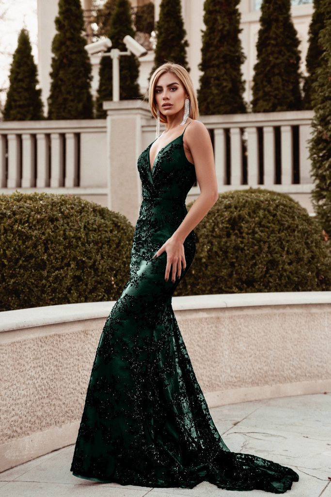 V-Neck Floor-Length Beaded Mesh Formal Mermaid Gown - Tina Holly TYTW049