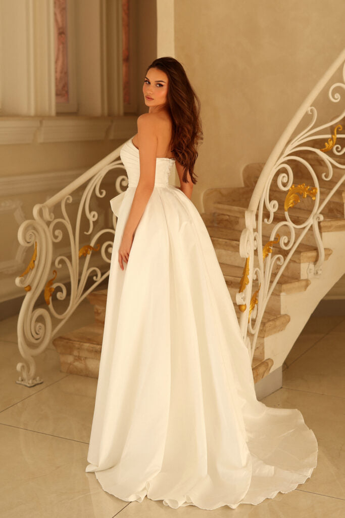 Strapless Straight Neck Floor-Length Satin Wedding Ball Gown Tina Holly TW621