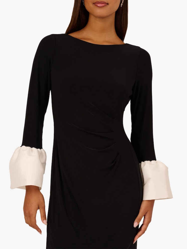 Bateau Knee-Length Jersey Cocktail Sheath/Column Adrianna Papell AP1D106098
