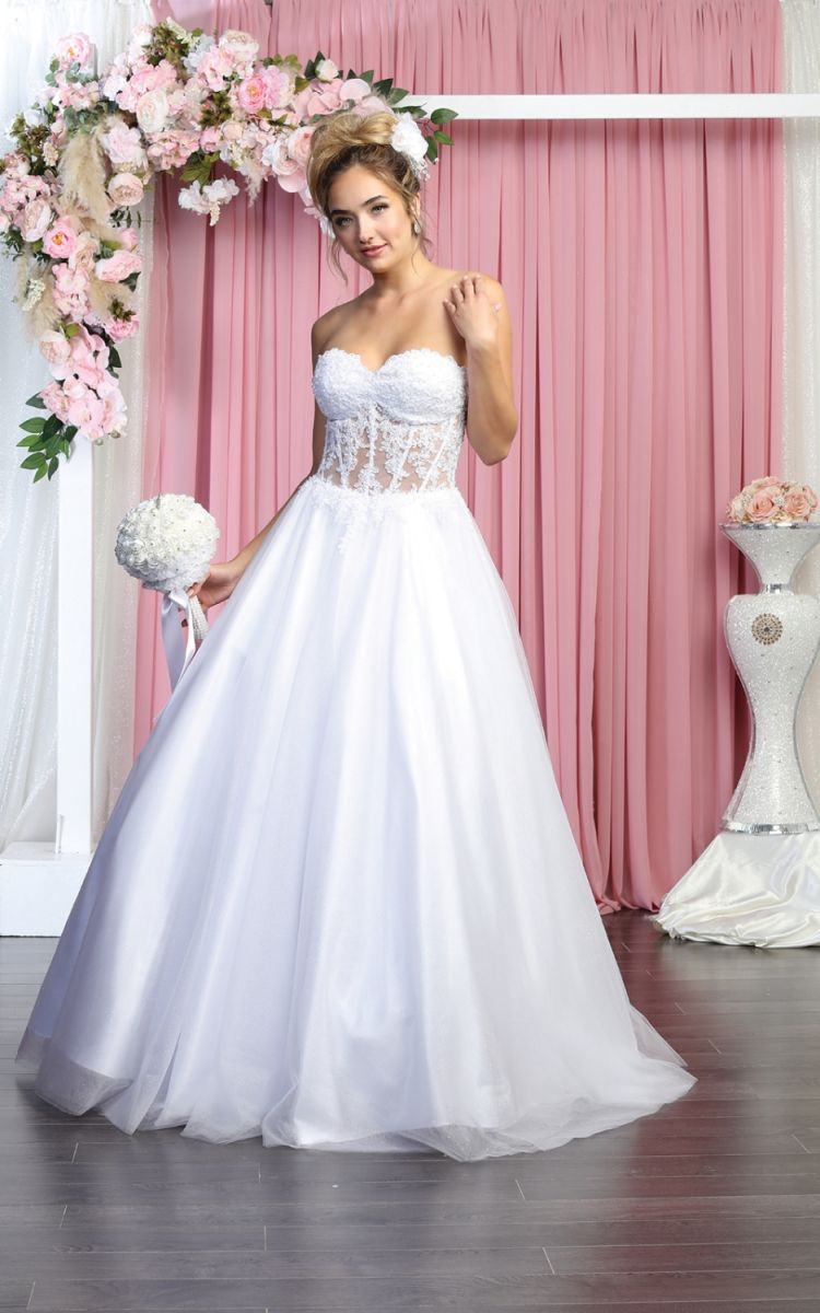 Sweetheart Floor-Length Tulle Quinceañera Ball Gown May Queen LK141