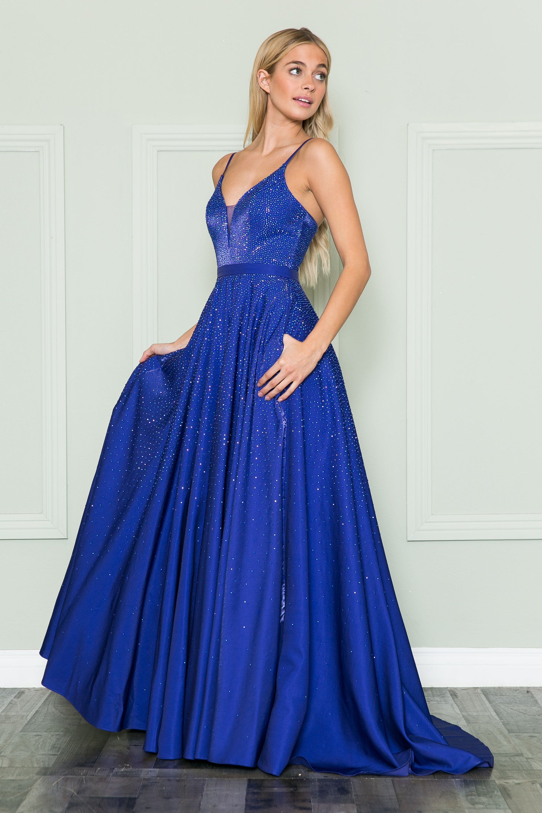 Royal V-Neck Floor-Length Sequin Prom Dress with Side Slit Poly USA 8888
