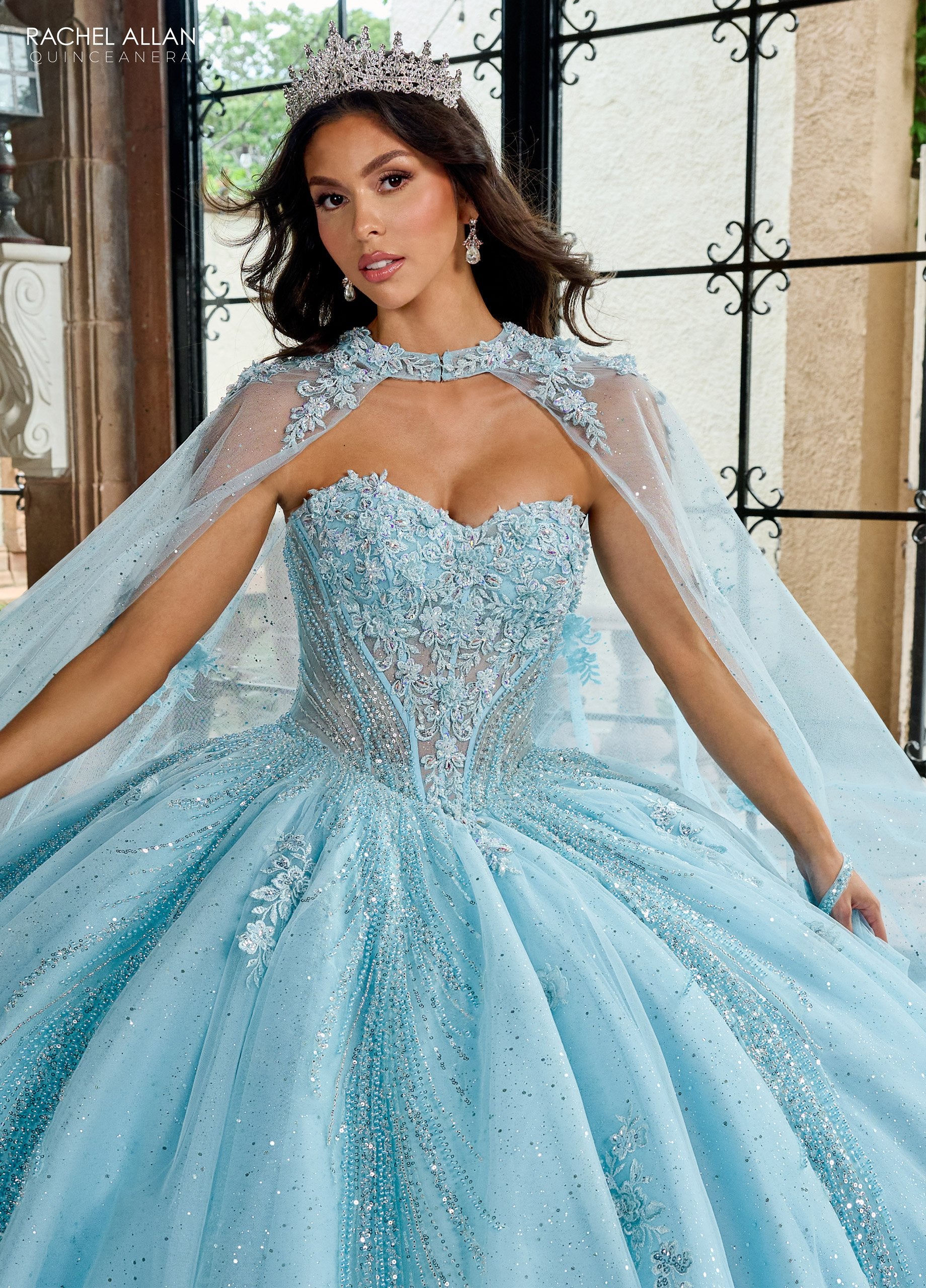Quinceniera Dresses Long Ball Gown Glitter Overskit Quinceanera Dress Light Blue
