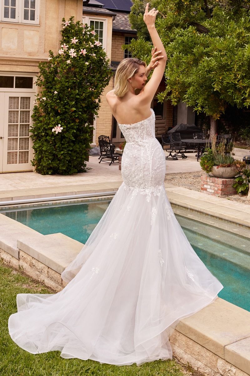 Sweetheart Floor-Length with Train Tulle Wedding Dress Mermaid LaDivine 858W