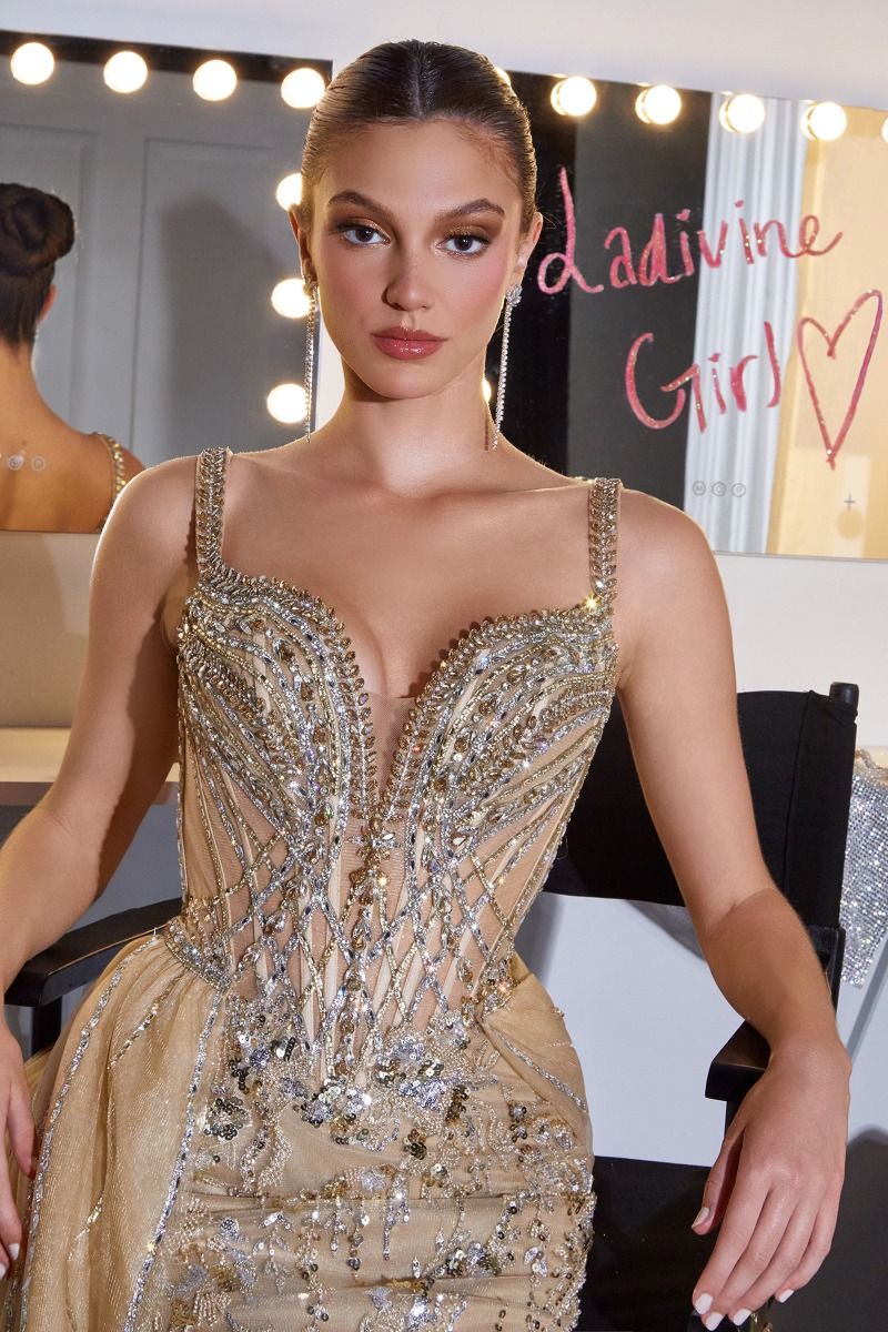 Off-the-Shoulder Floor-Length Tulle Prom Mermaid LaDivine S570