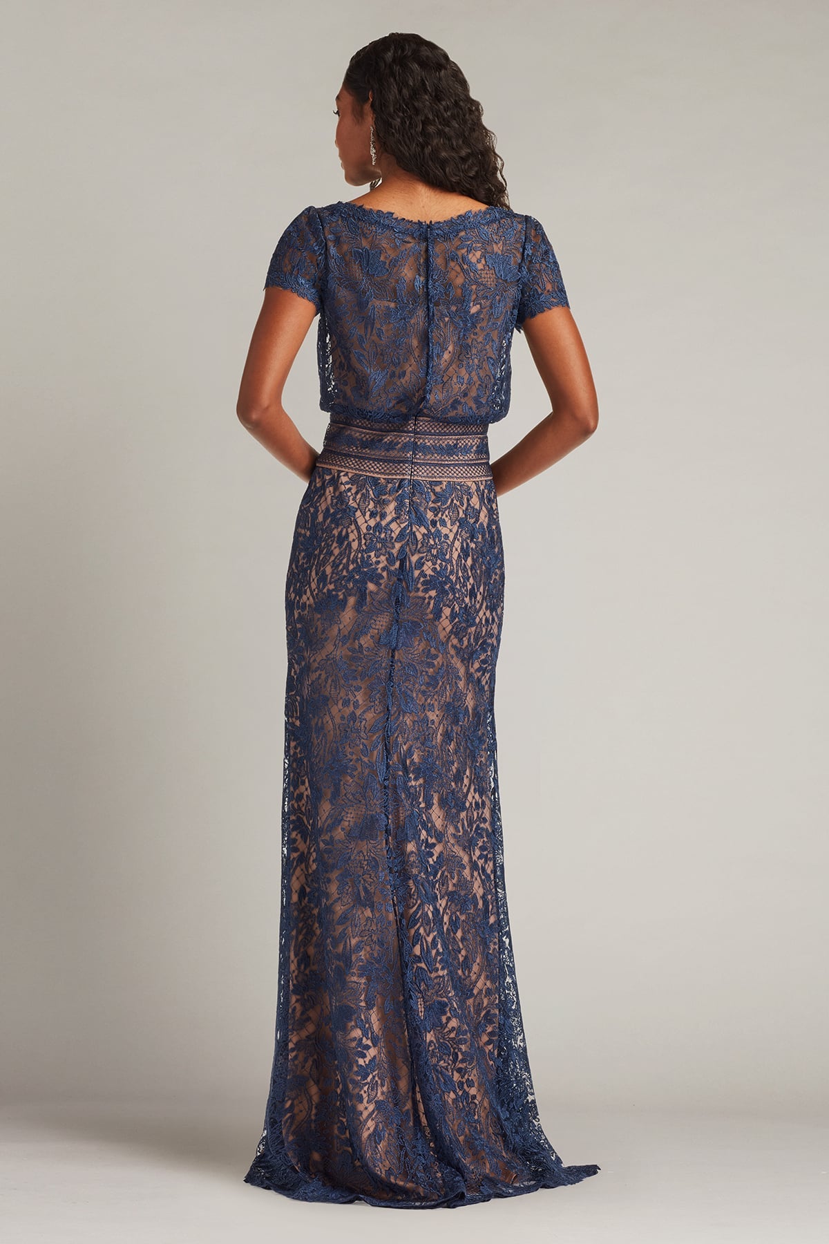 Mother of the Bride Dresses A Line Long Formal Lace Mother of the Bride Dress Navy/Nude