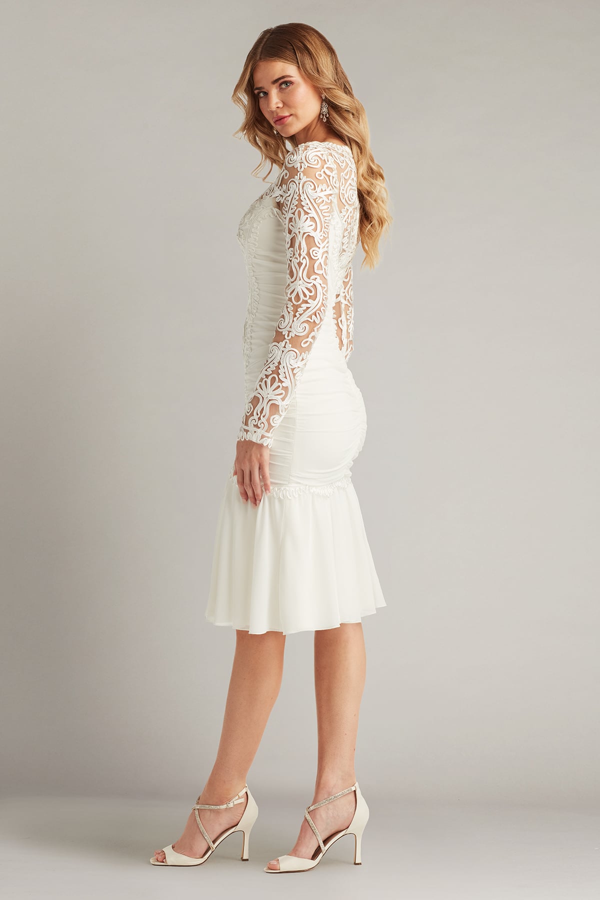 Cocktail Dresses Lace Fitted Short Cocktail Dress Ivory