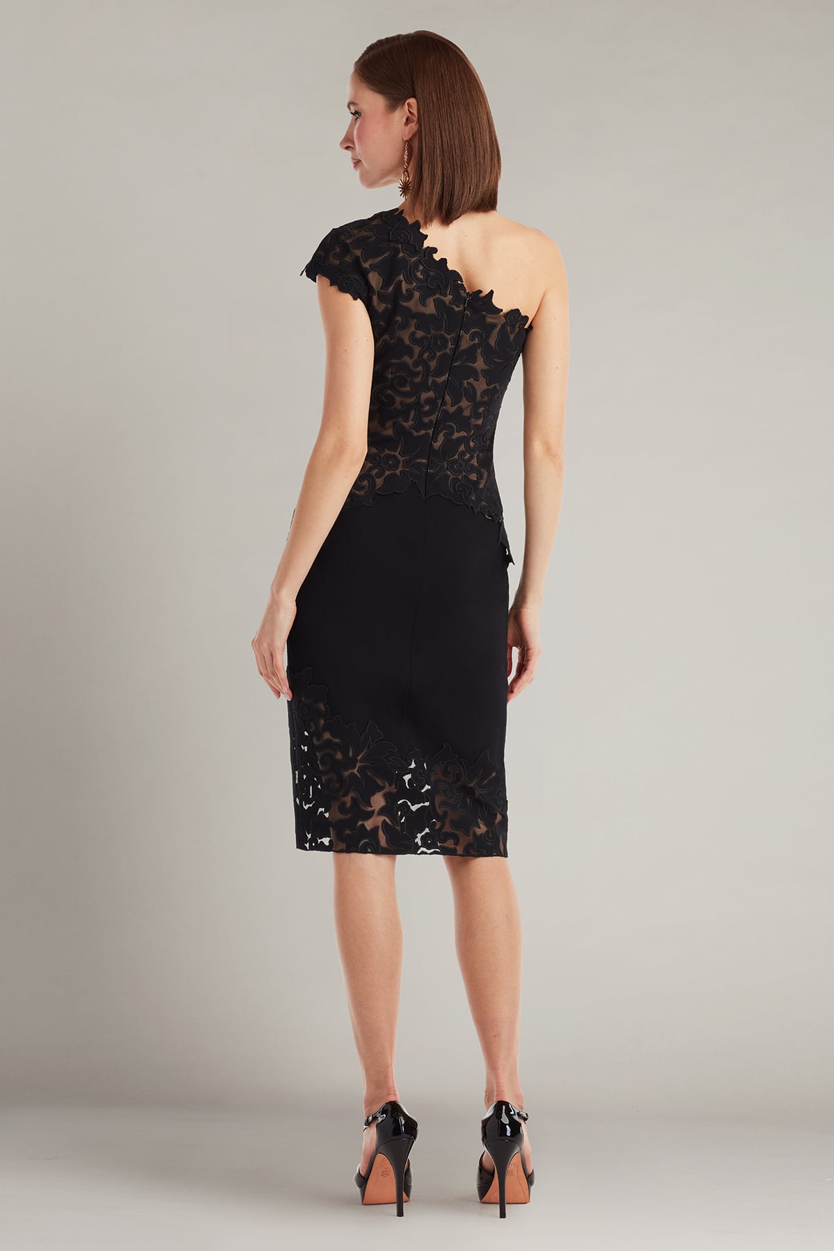 Cocktail Dresses Fitted Short Lace Cocktail Dress Black/Nude