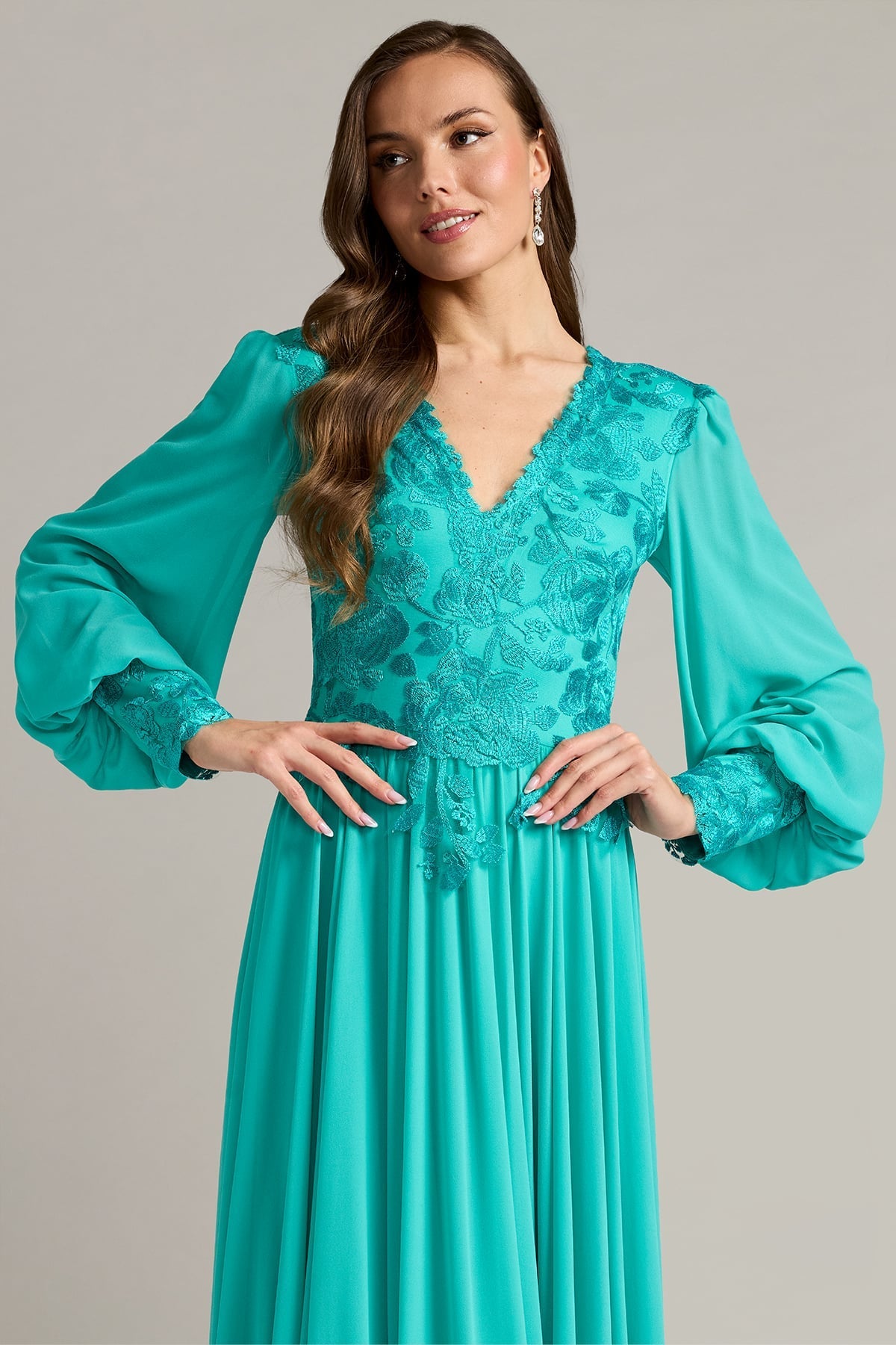 V-Neck Floor-Length Chiffon Formal A-Line Tadashi Shoji CJH26125L