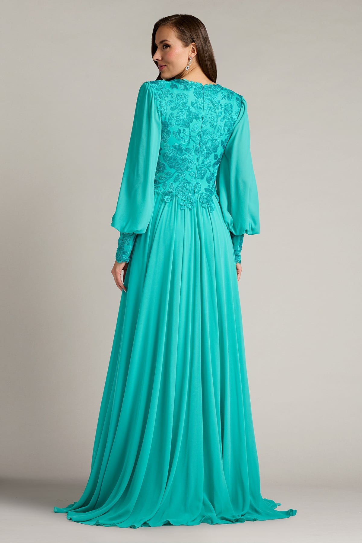 V-Neck Floor-Length Chiffon Formal A-Line Tadashi Shoji CJH26125L