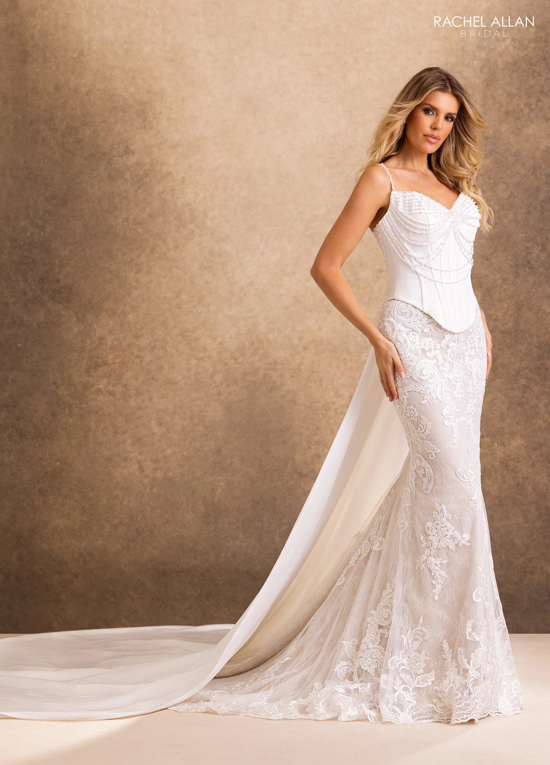 Sweetheart Floor-Length Lace Wedding Dress Mermaid Rachel Allan RB4247
