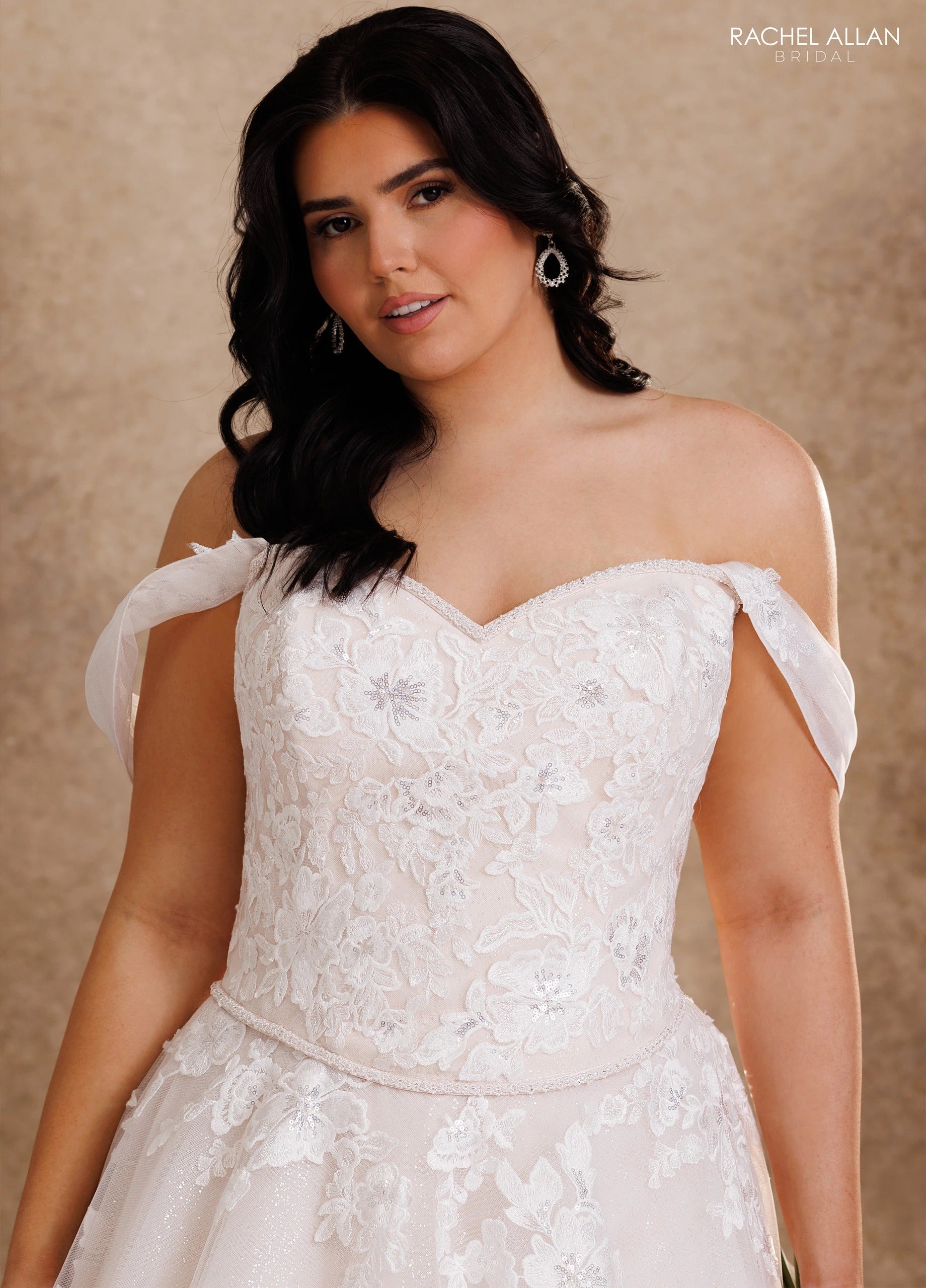 Strapless Curved Neck Floor-Length Tulle Wedding Dress A-Line Rachel Allan RB4259