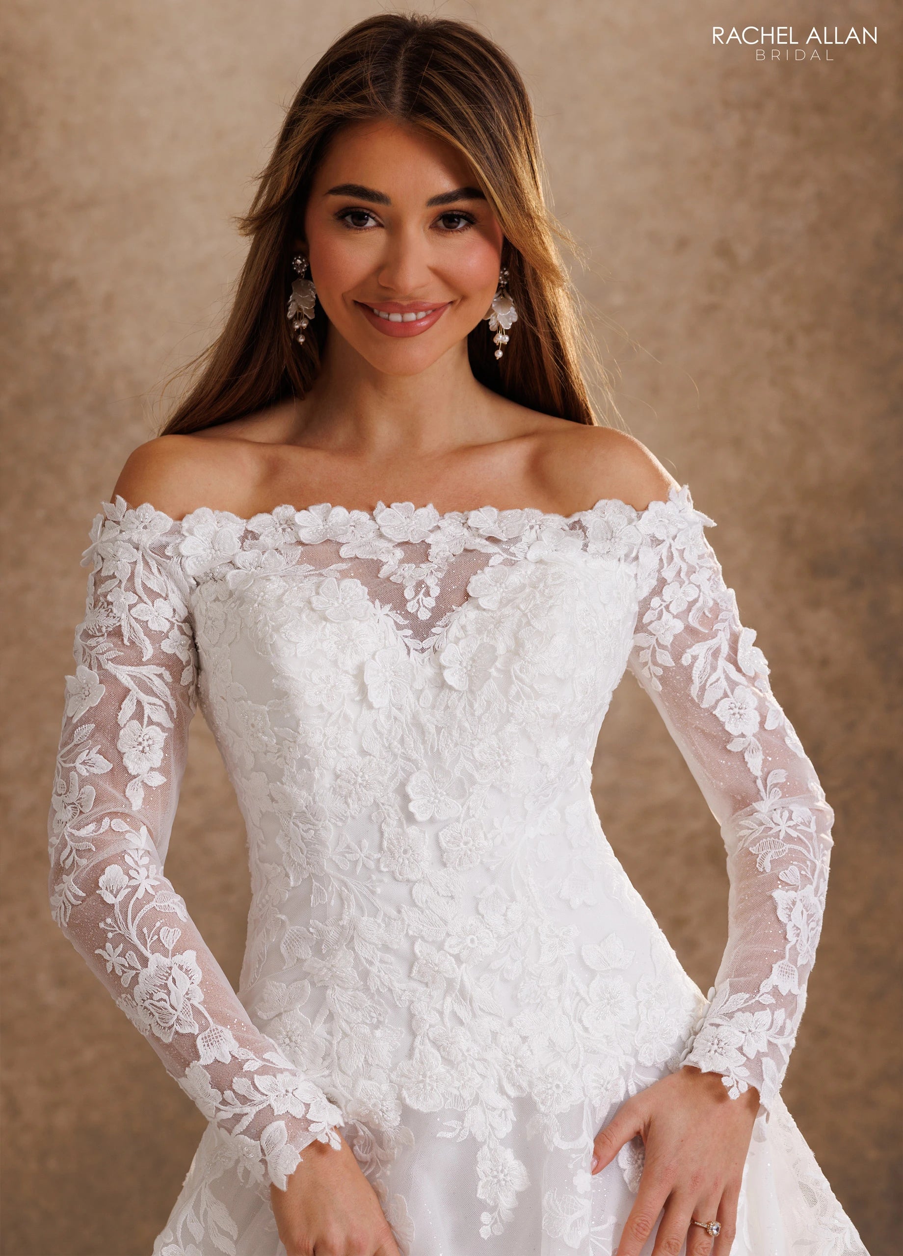 Off-the-Shoulder Floor-Length Tulle Wedding Dress A-Line Rachel Allan RB4252
