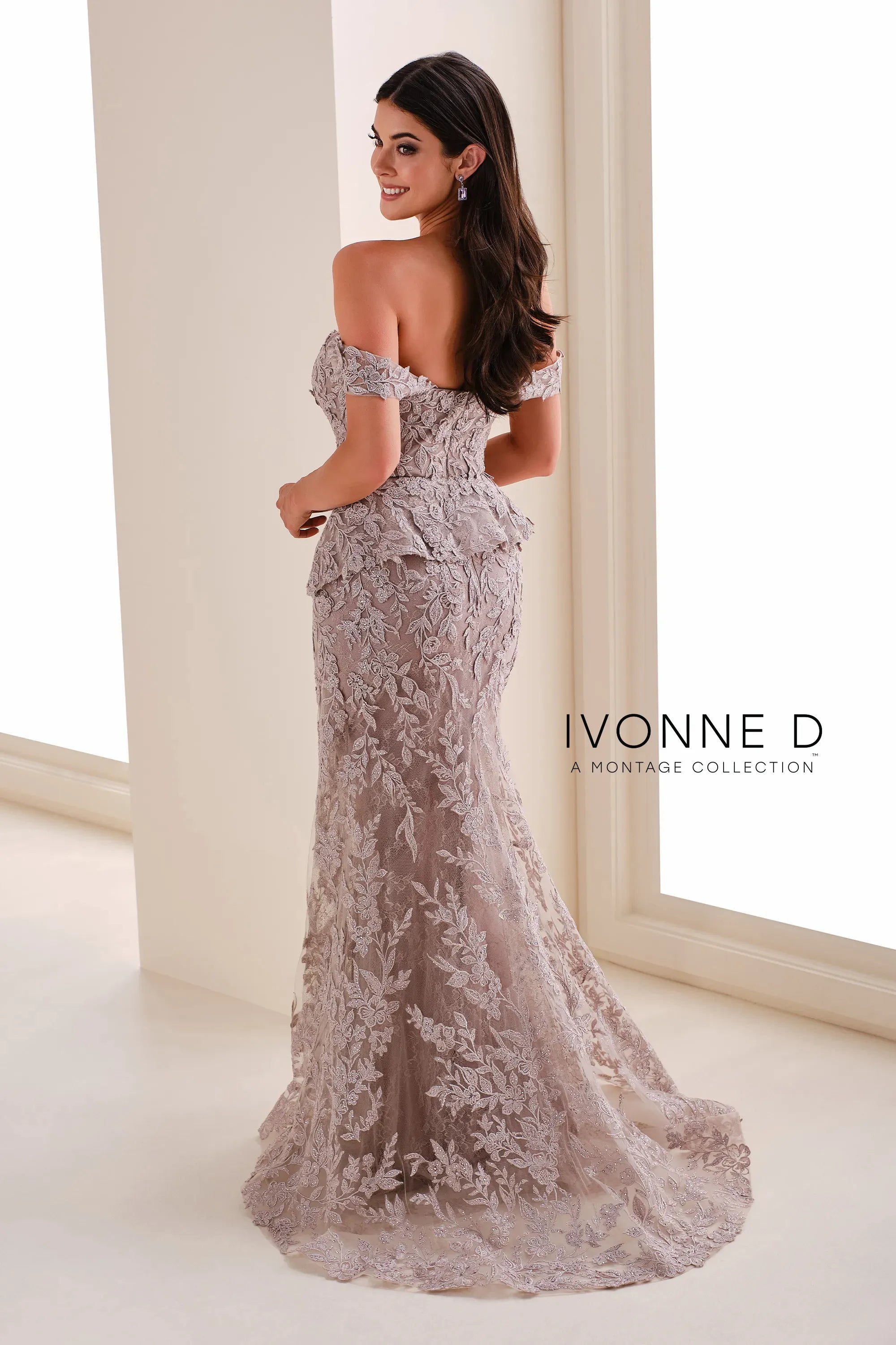 Prom Dresses Fitted Lace Applique Formal Long Prom Dress Mink