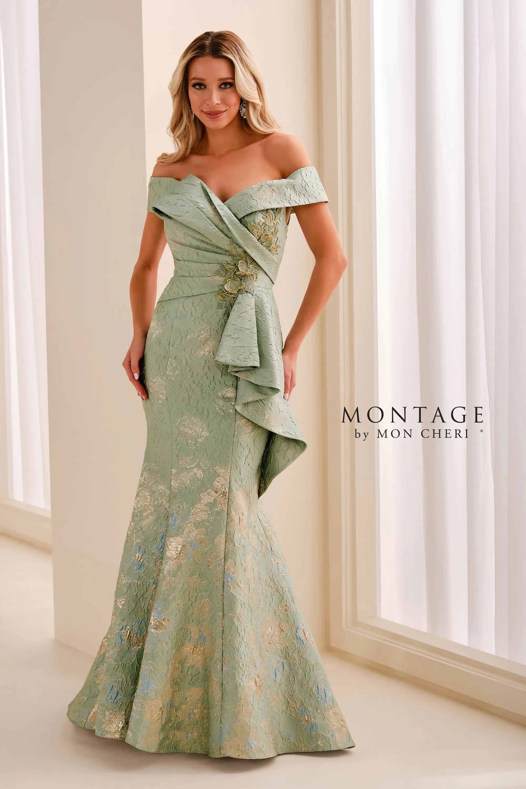 Off-the-Shoulder Floor-Length Lace Formal Mermaid/Trumpet Montage M3225