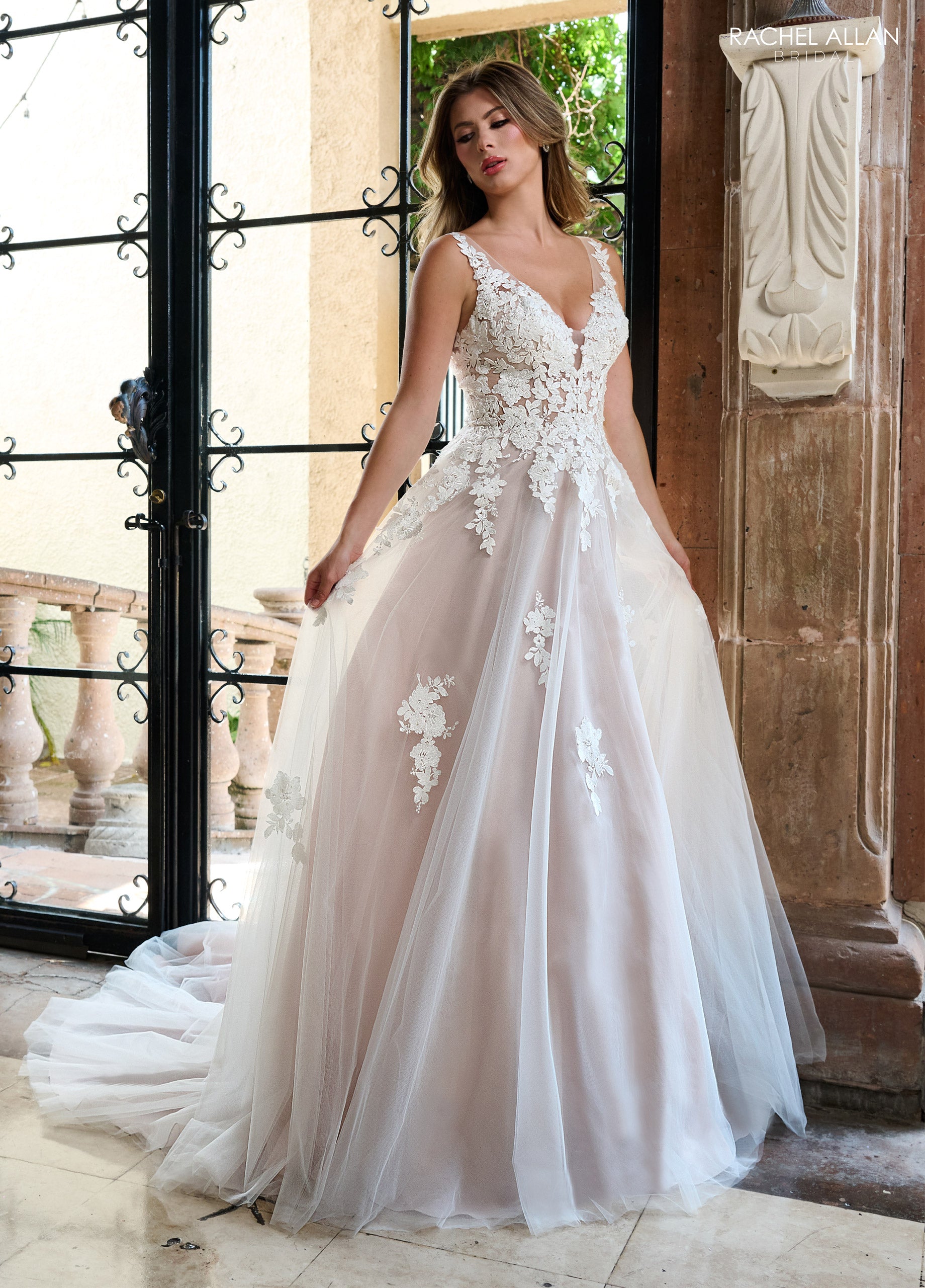 Wedding Dresses Bridal Ball Gown Beaded Long Wedding Dress Ivory Almond Pink Light Rum Pink