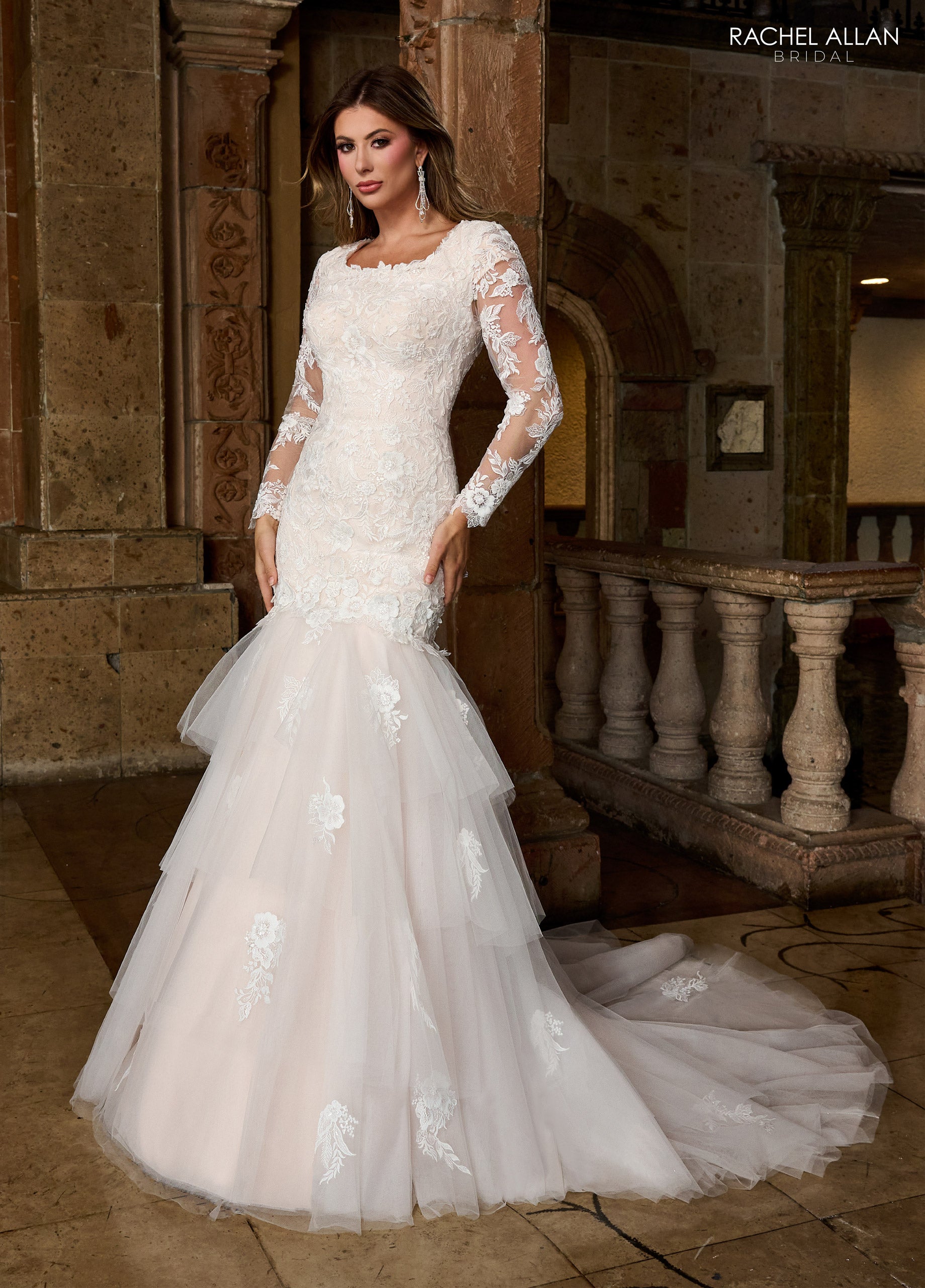 Wedding Dresses Fitted Long Lace Mermaid Wedding Dress Ivory Pink Champagne