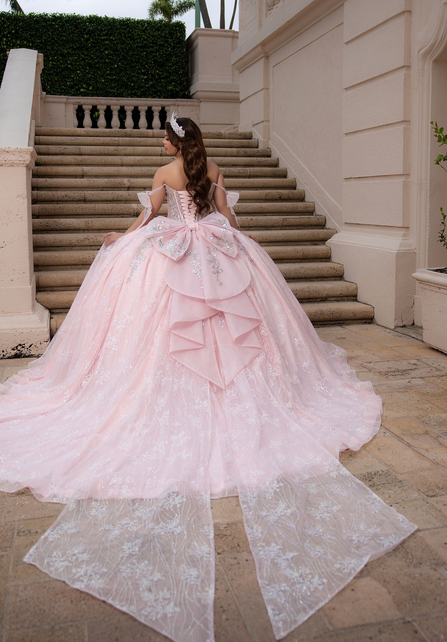 Sweetheart Floor-Length Tulle Quinceañera Ball Gown MGNY 4080060