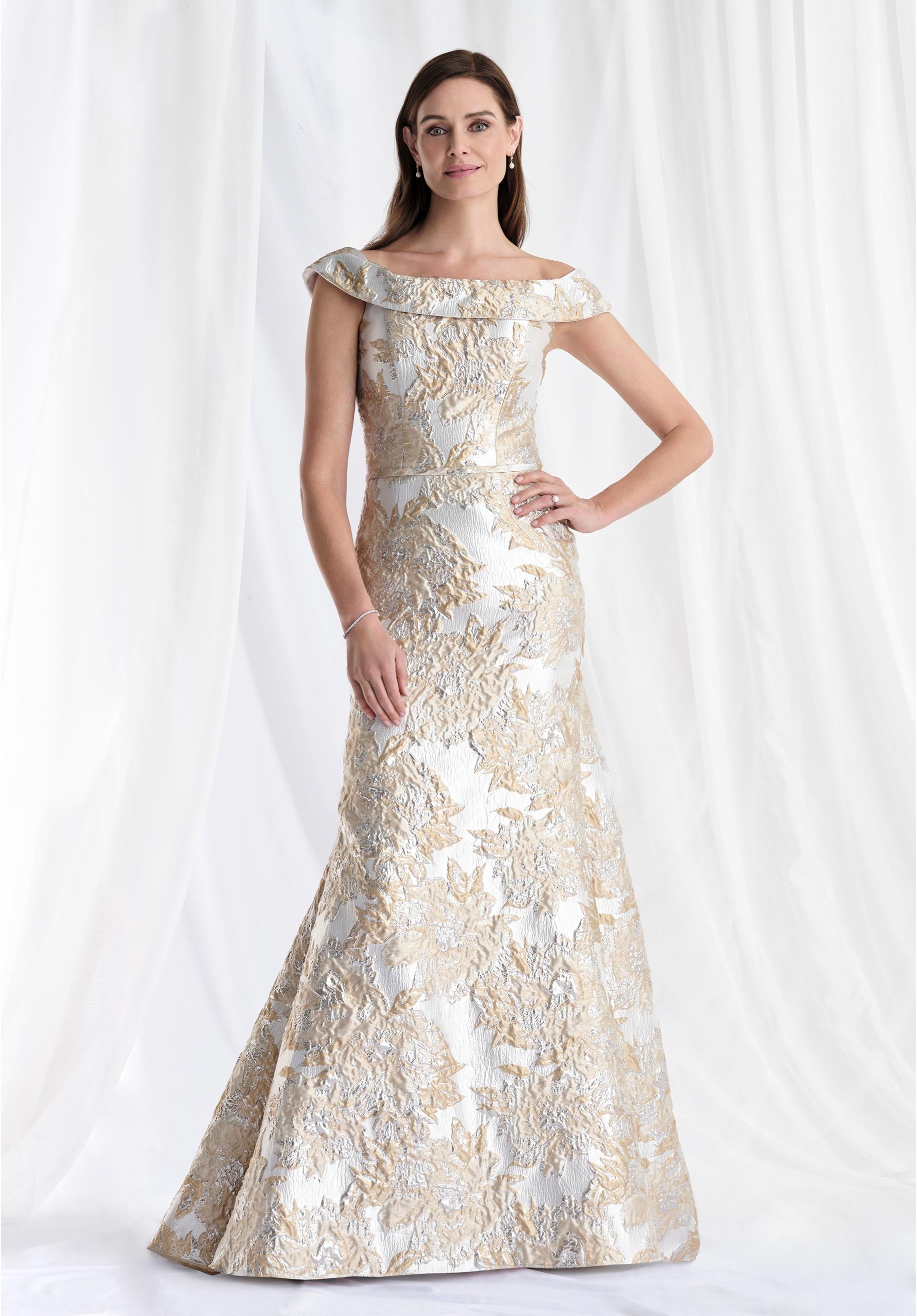 Formal Dresses Metallic Ruffle Long Formal Dress Silver/Champagne