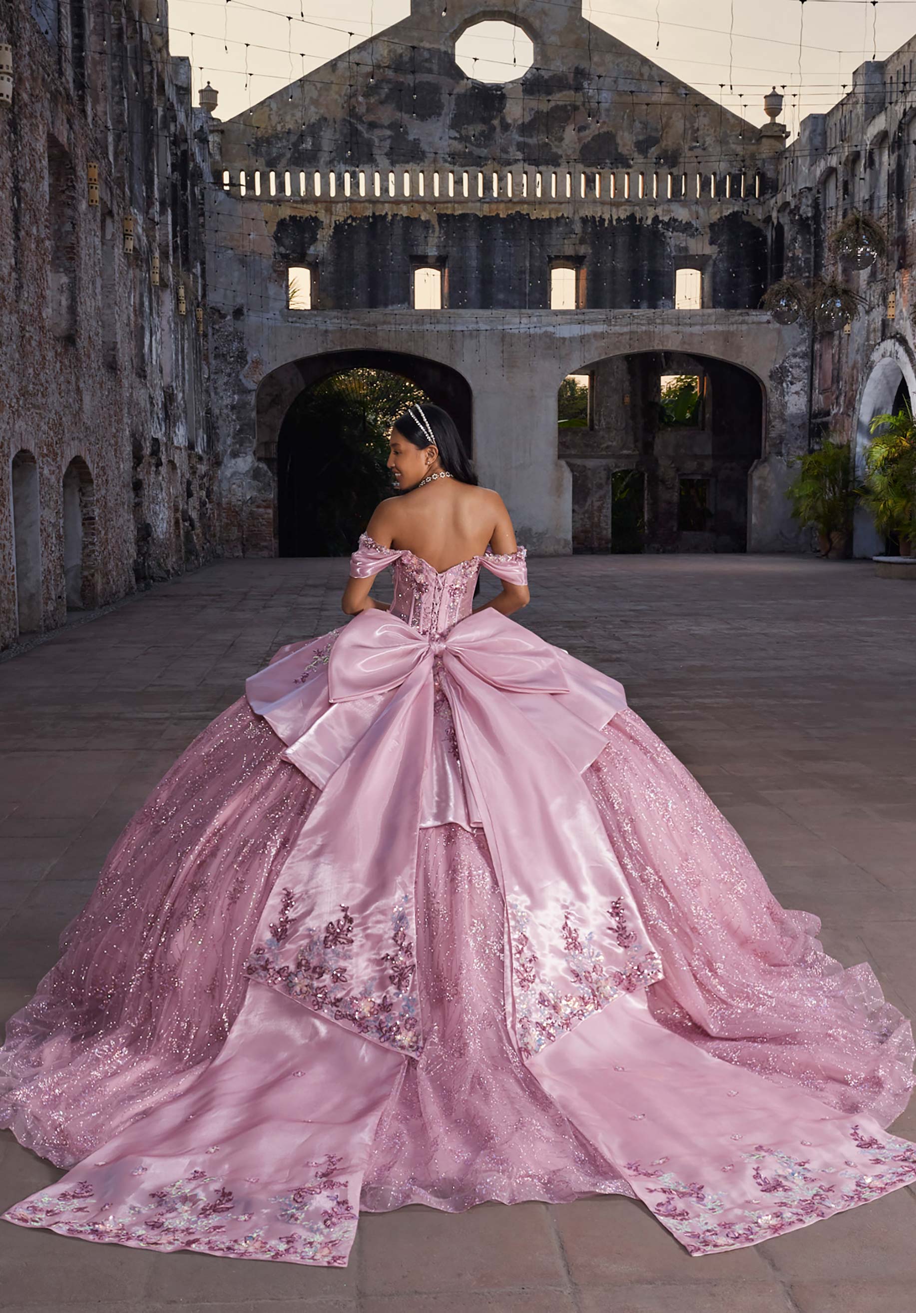 Strapless Curved Neck Floor-Length Tulle Quinceañera Ball Gown MGNY Madeline Gardner New York 89539