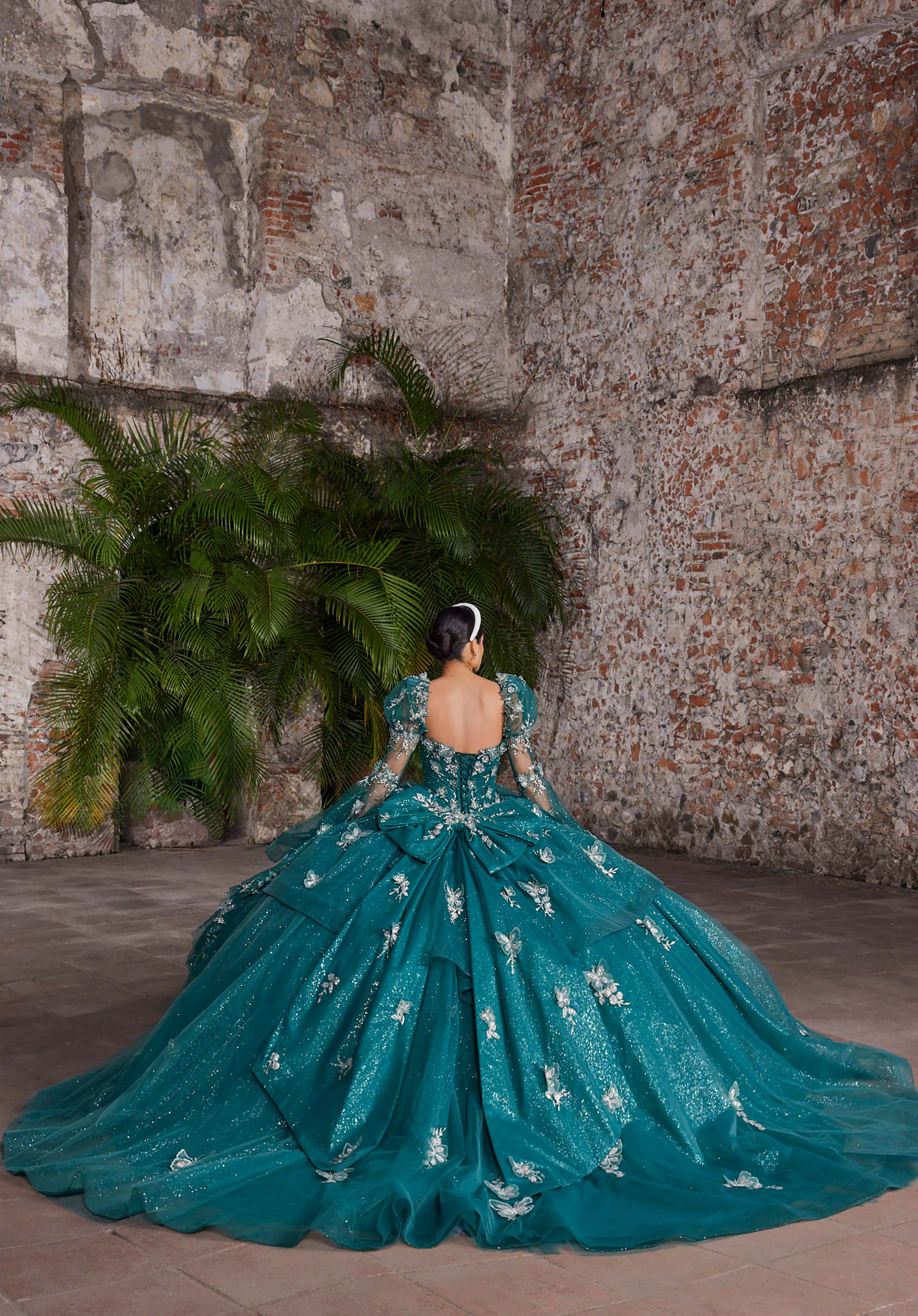 Sweetheart Floor-Length Tulle Quinceañera Ball Gown MGNY Madeline Gardner New York 89548