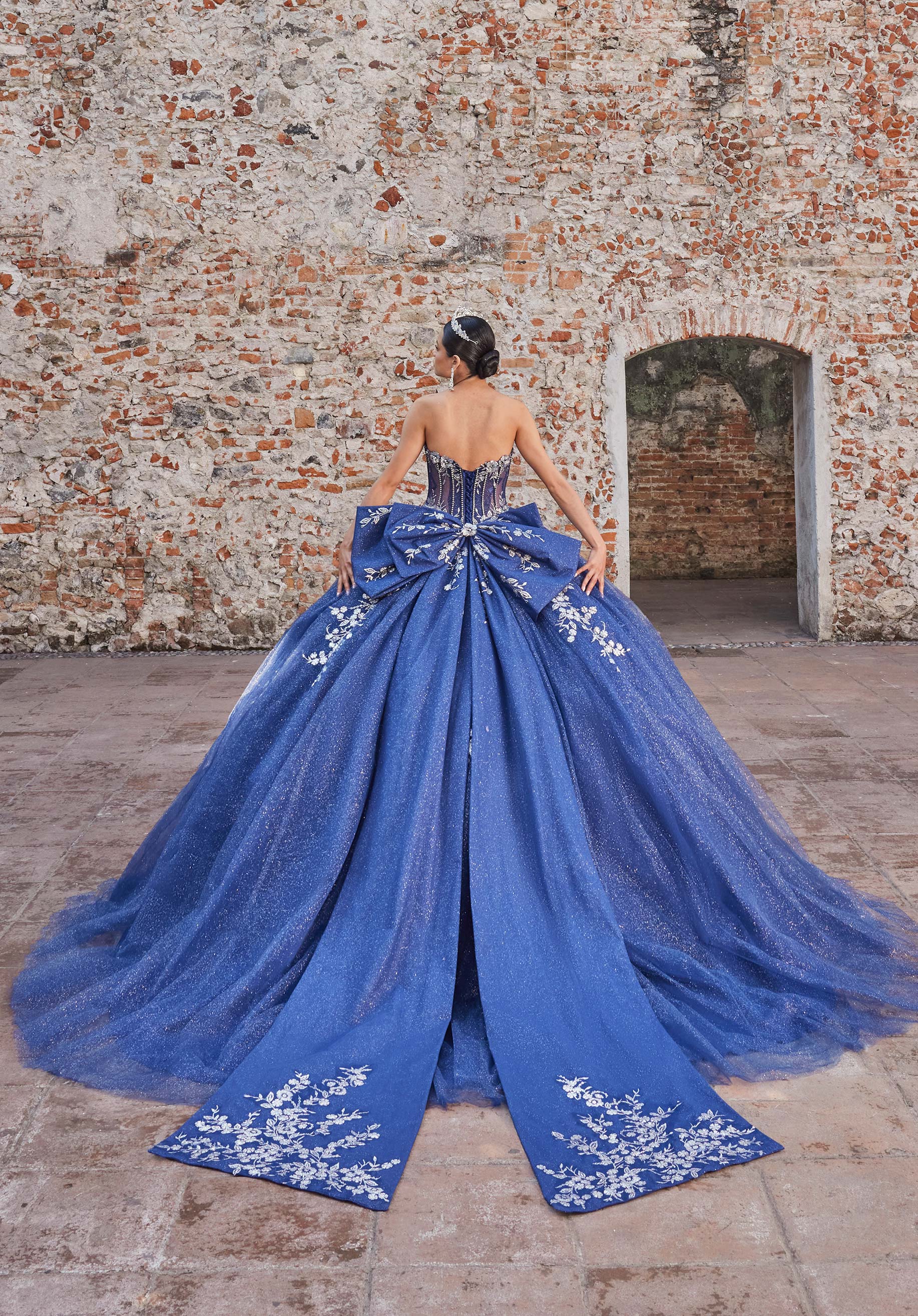 Strapless Curved Neck Floor-Length Tulle Quinceañera Ball Gown MGNY Madeline Gardner New York 89563