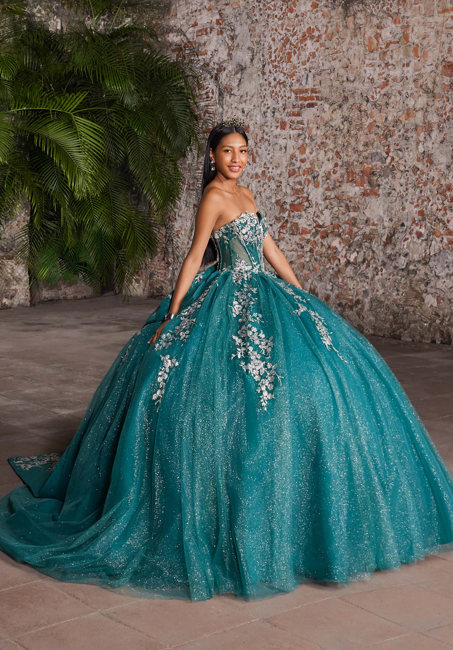 Strapless Curved Neck Floor-Length Tulle Quinceañera Ball Gown MGNY Madeline Gardner New York 89563