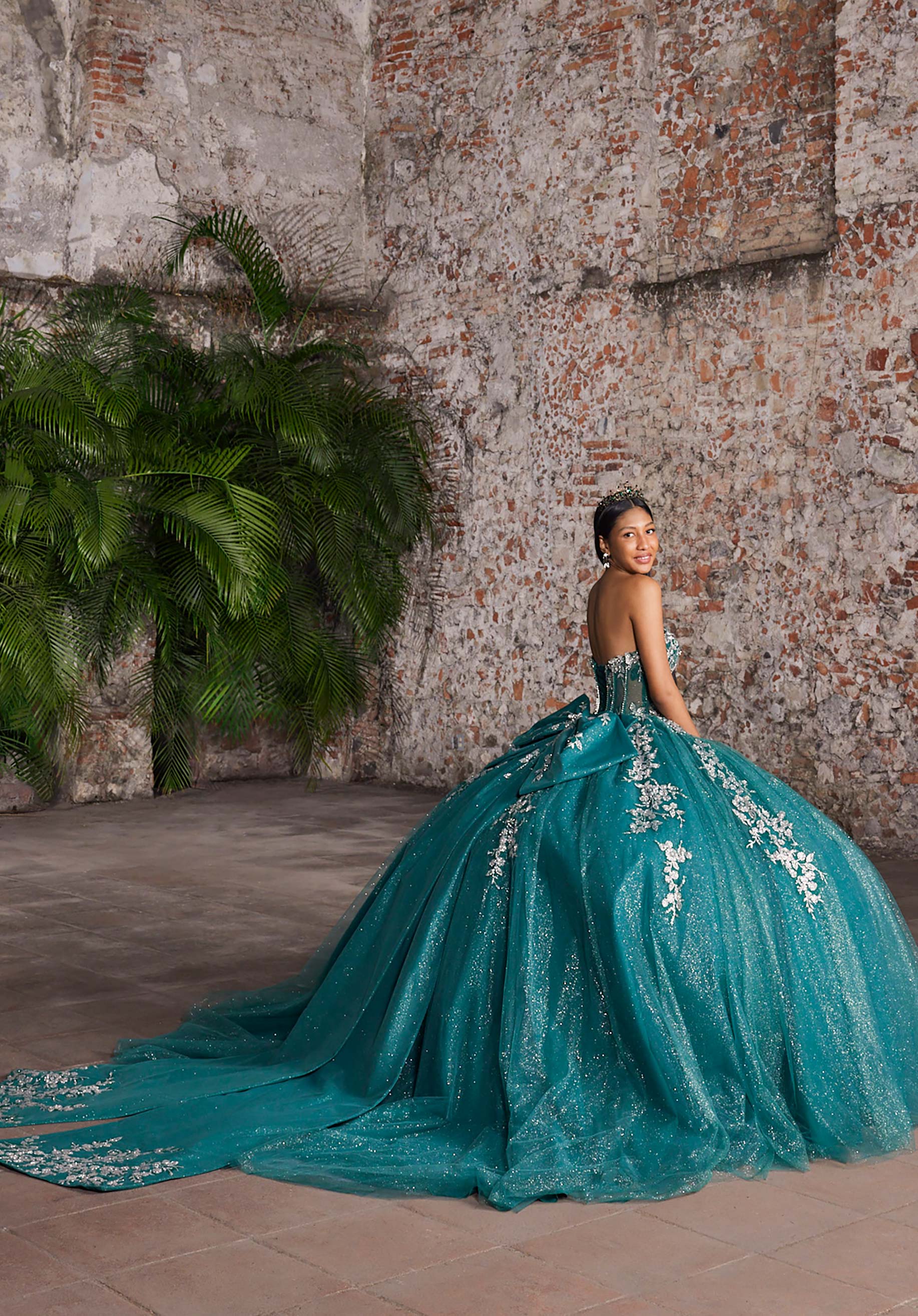 Strapless Curved Neck Floor-Length Tulle Quinceañera Ball Gown MGNY Madeline Gardner New York 89563
