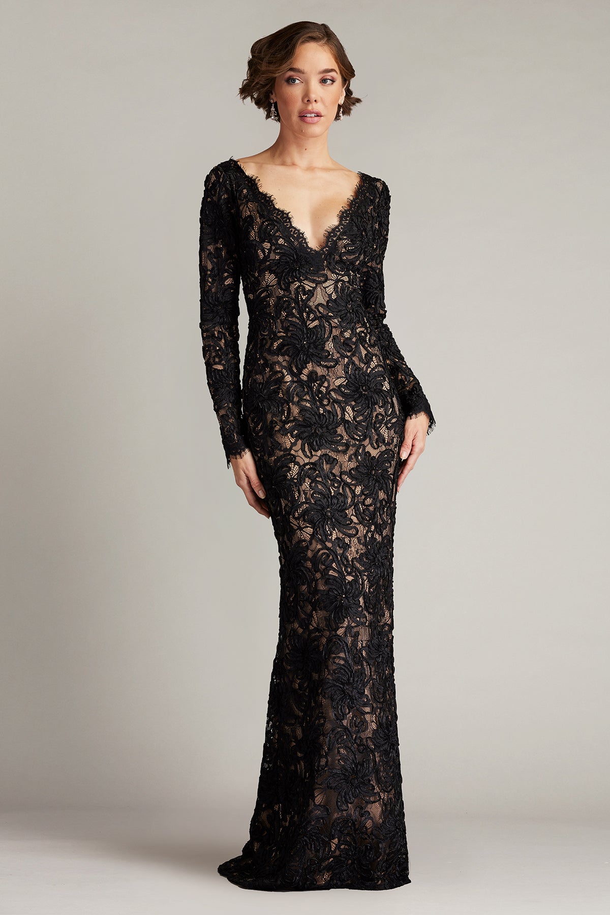 tadashi shoji black dress Womens Short Sleeve Beaded Formal 10 ensuring the wearer feels as polished as she is comfortable Tadashi Shoji Women's Bow Strapless