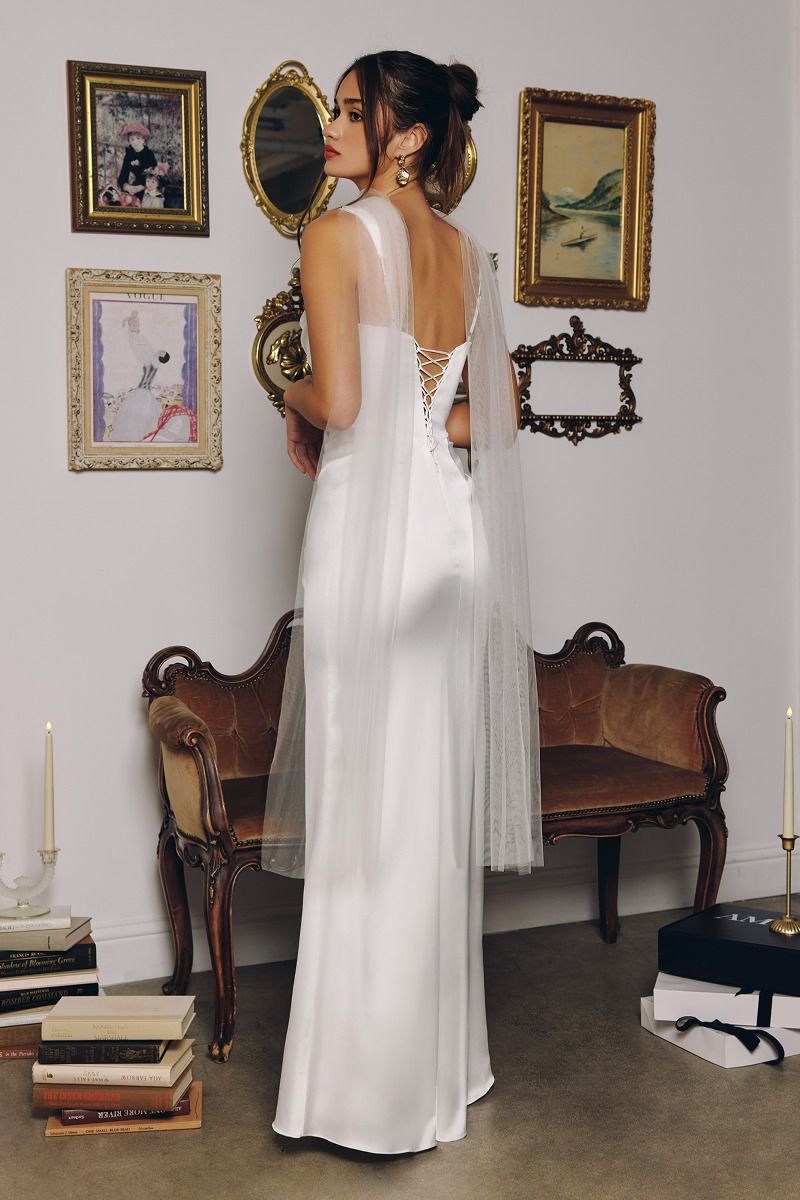 Wedding Dresses Long Wedding Fitted Bridal Gown Amoris T729W Off White