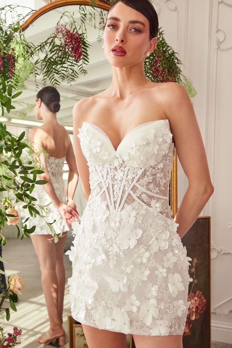 Wedding Dresses Short Fitted Floral Lace Applique Wedding Dress Off White