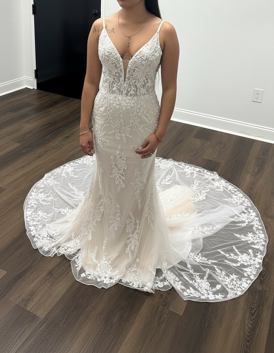 Wedding Dresses Spaghetti Strap Fit and Flare Wedding Gown IVORY