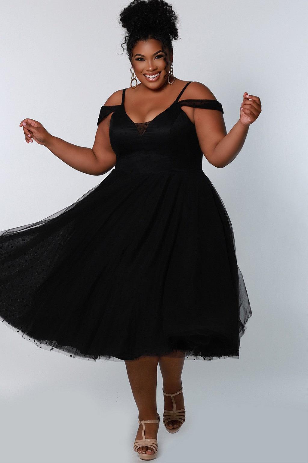 Thea Plus Size Party Dress in Black