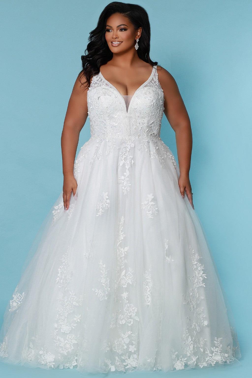 Bra-friendly plus size wedding gown