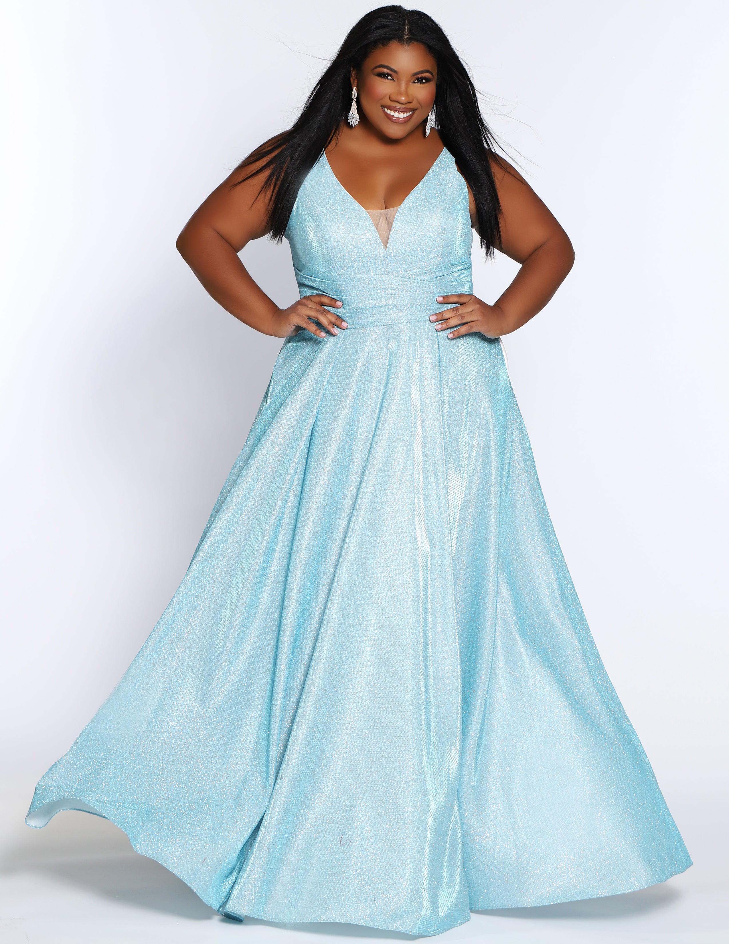 Mammoth Penge gummi evne Sydneys Closet SC7324 Long Plus Size Metallic Prom Dress – The Dress Outlet