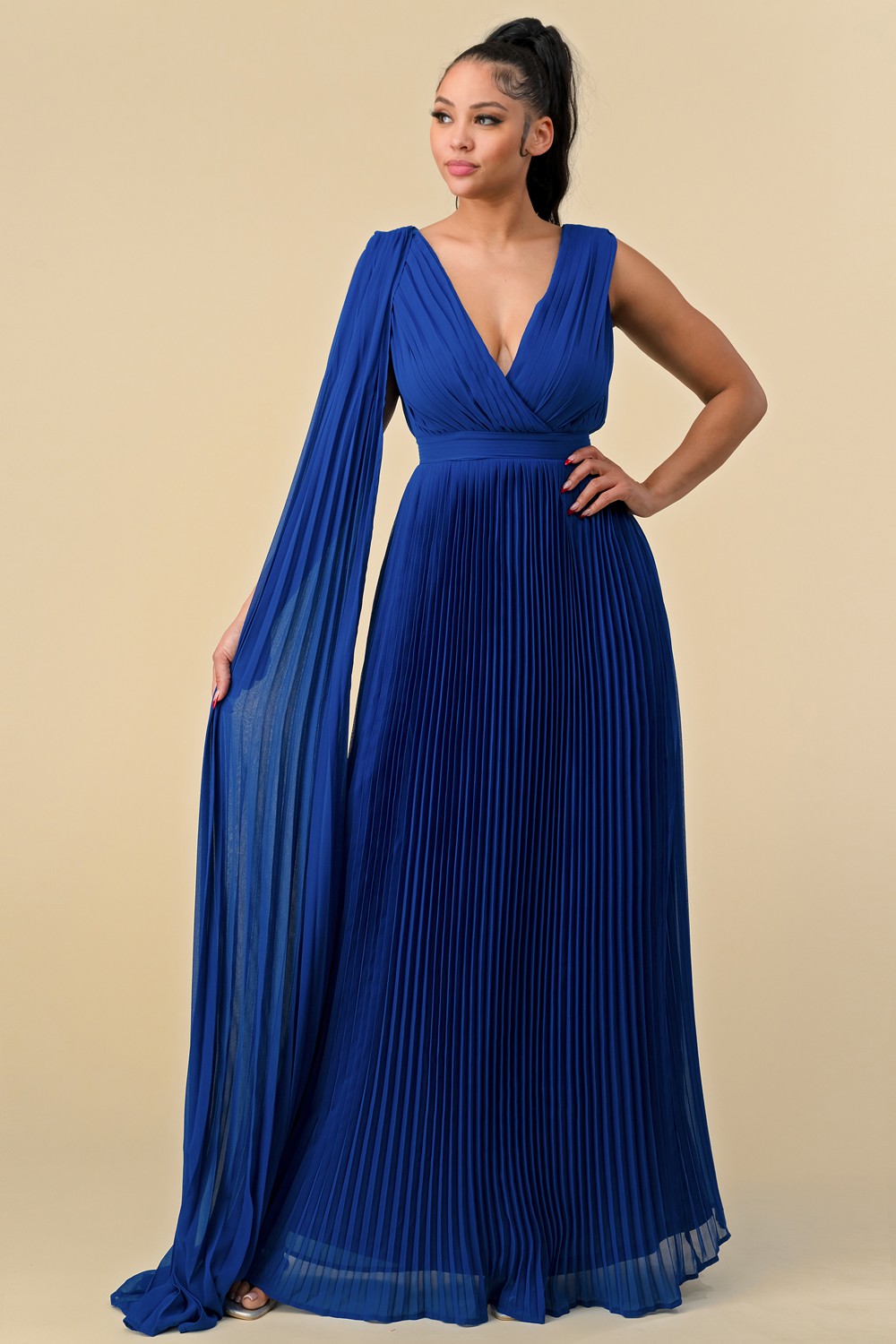 Royal Long Sleeveless Pleated Maxi Dress