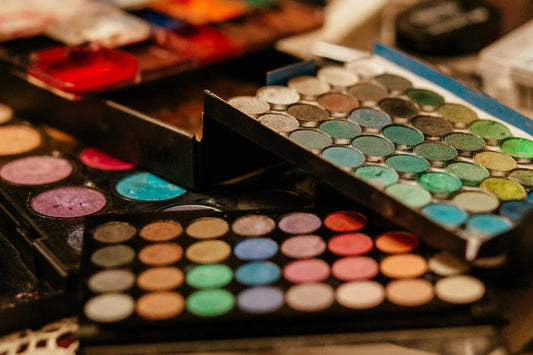A Mother Of The Bride Makeup - The Dress Outlet