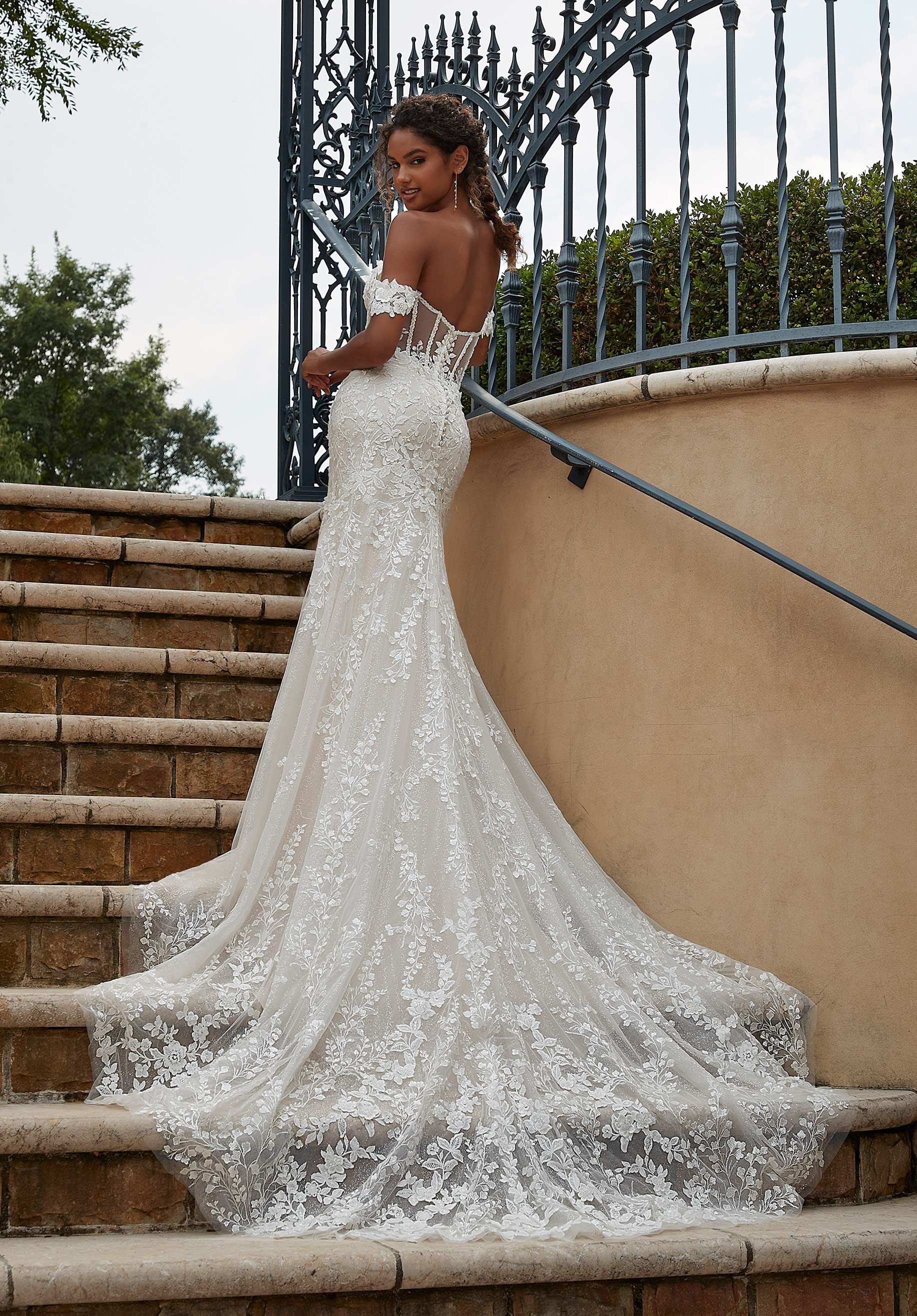 The Bride Wore a Vintage '90s Dress and a Belgian Lace Veil to Marry Underneath