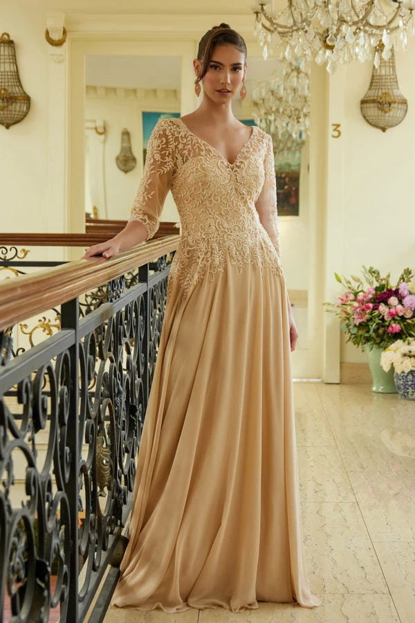 petite mother of the groom dresses Alex Evenings Evelyn Rosette Lace Long Gown CHAMPAGNE / 6P Embellished with delicate touches 50 Best Petite Mother of